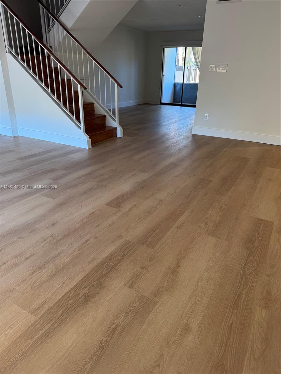 CLASSIC TOWNE HOUSES WEST - Residential Lease