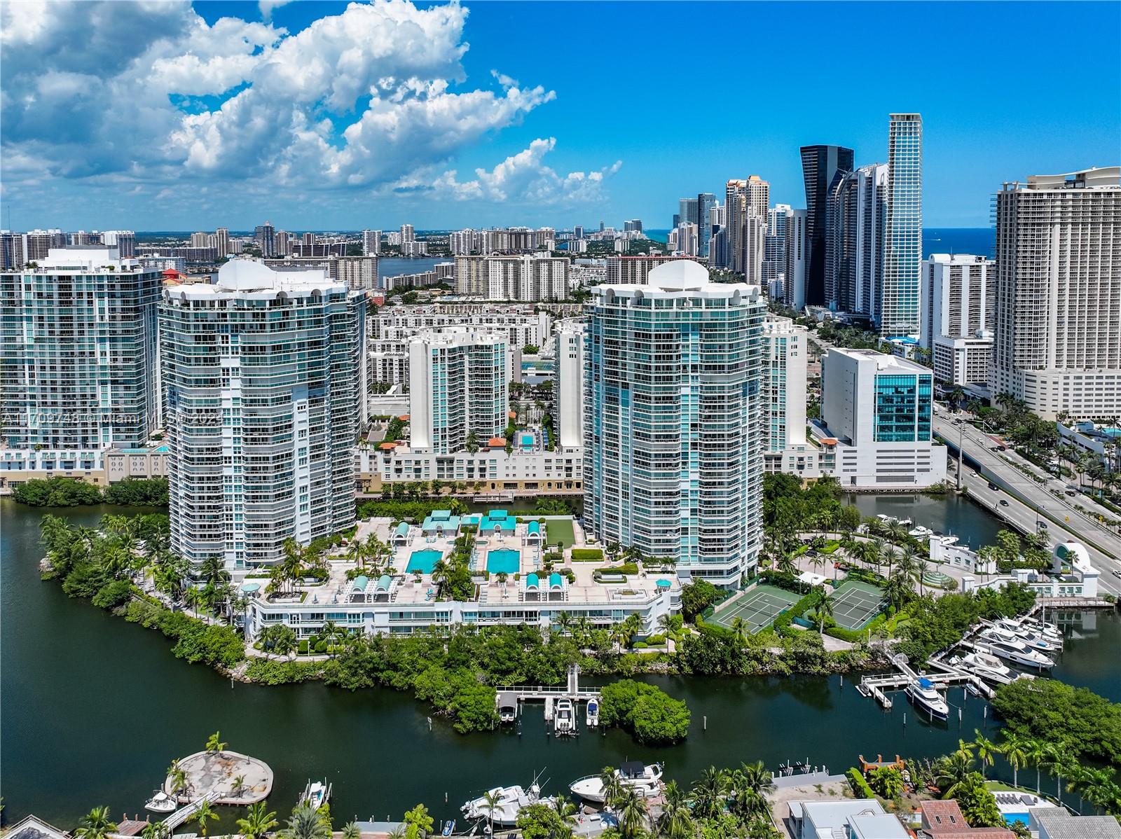 OCEANIA V CONDO - Residential