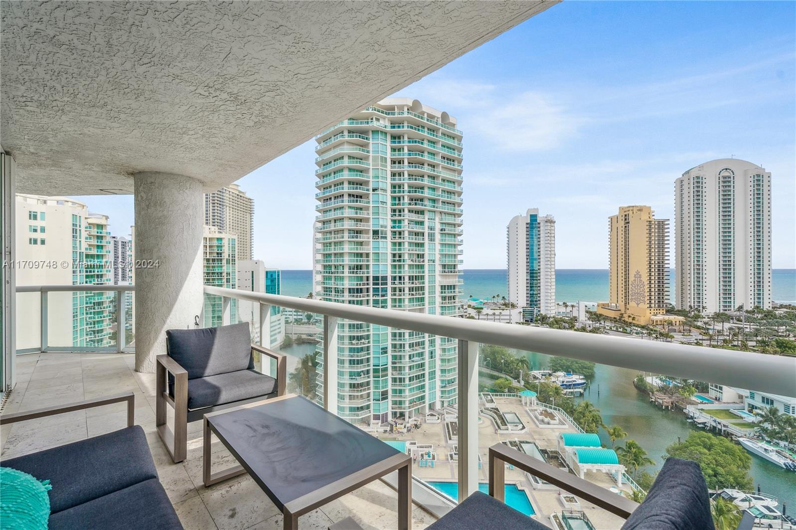 OCEANIA V CONDO - Residential