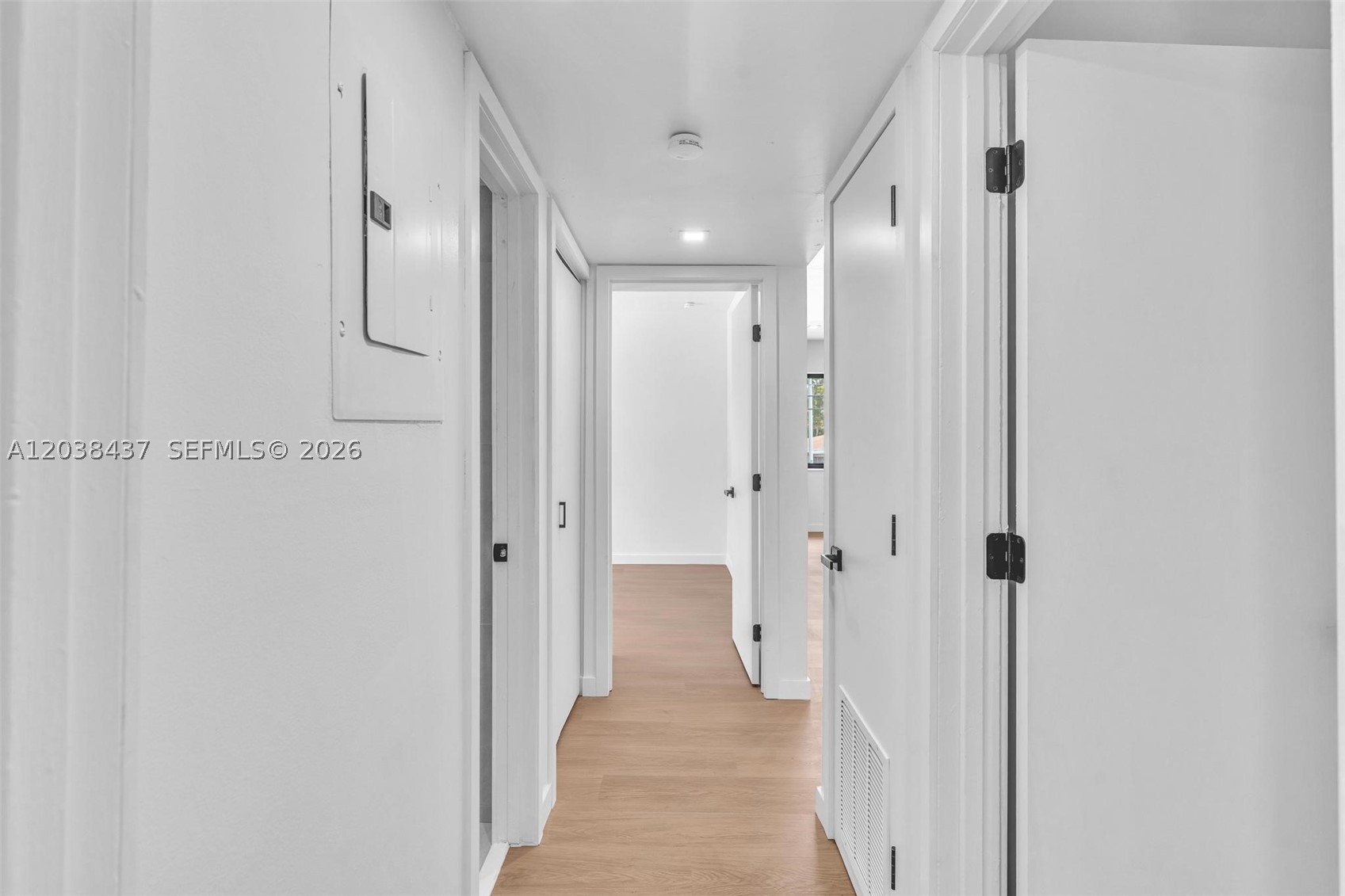 CORAL POINT - Residential Lease