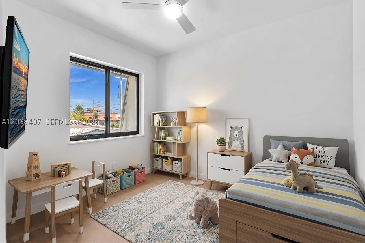 CORAL POINT - Residential Lease