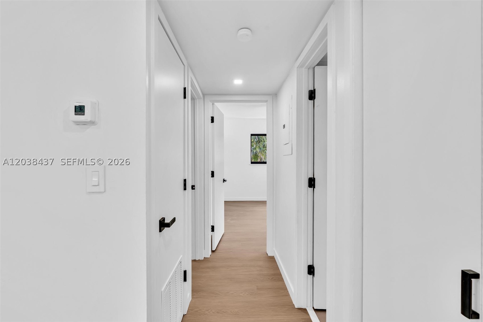 CORAL POINT - Residential Lease