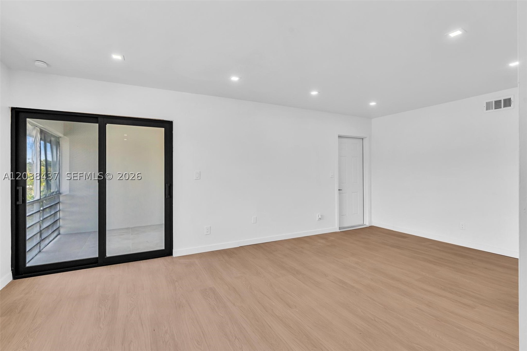 CORAL POINT - Residential Lease