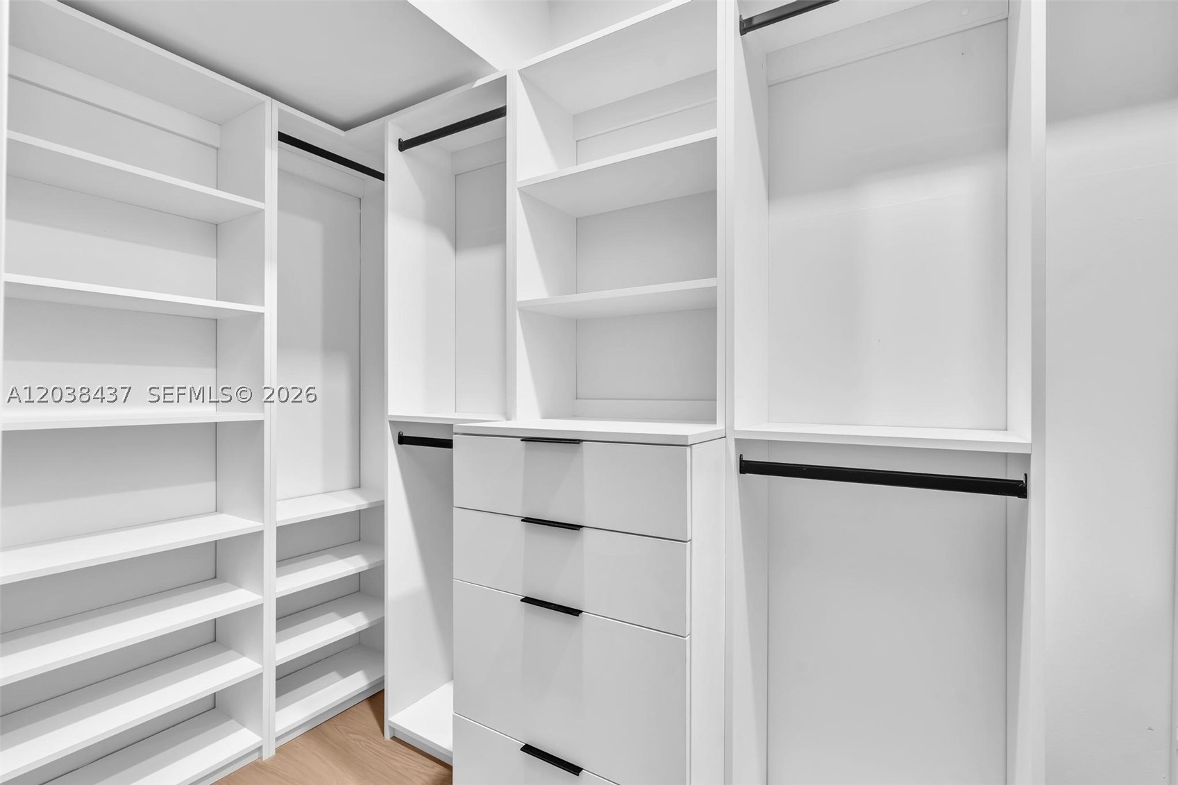 CORAL POINT - Residential Lease