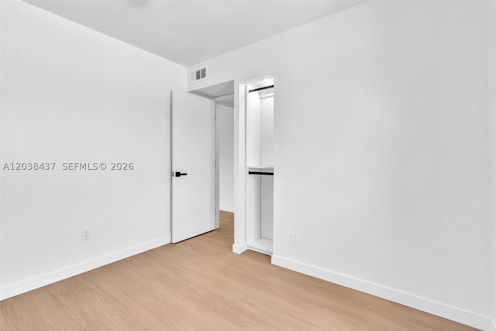 CORAL POINT - Residential Lease
