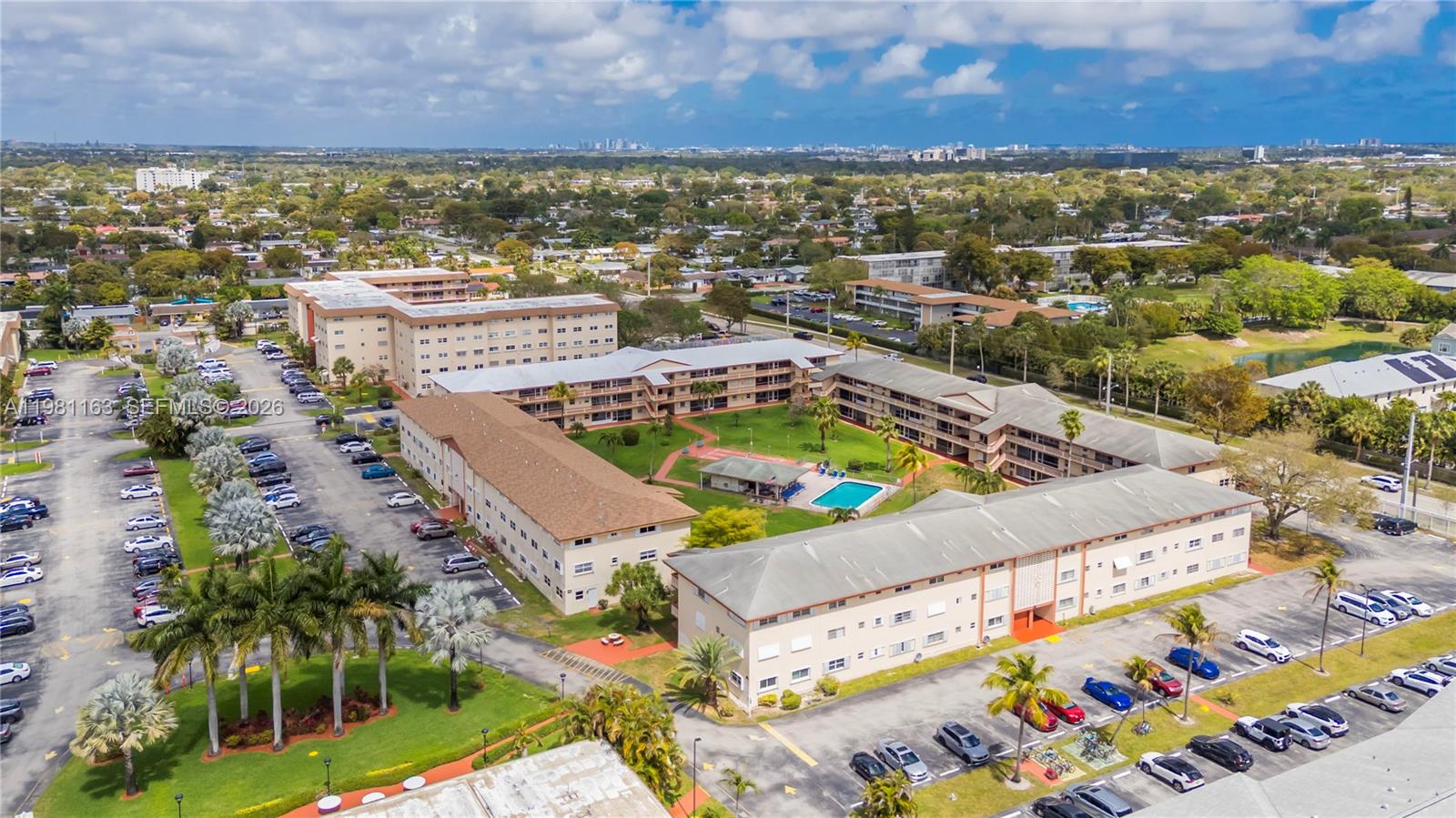 BEVERLY HILLS CONDO NUMBE - Residential