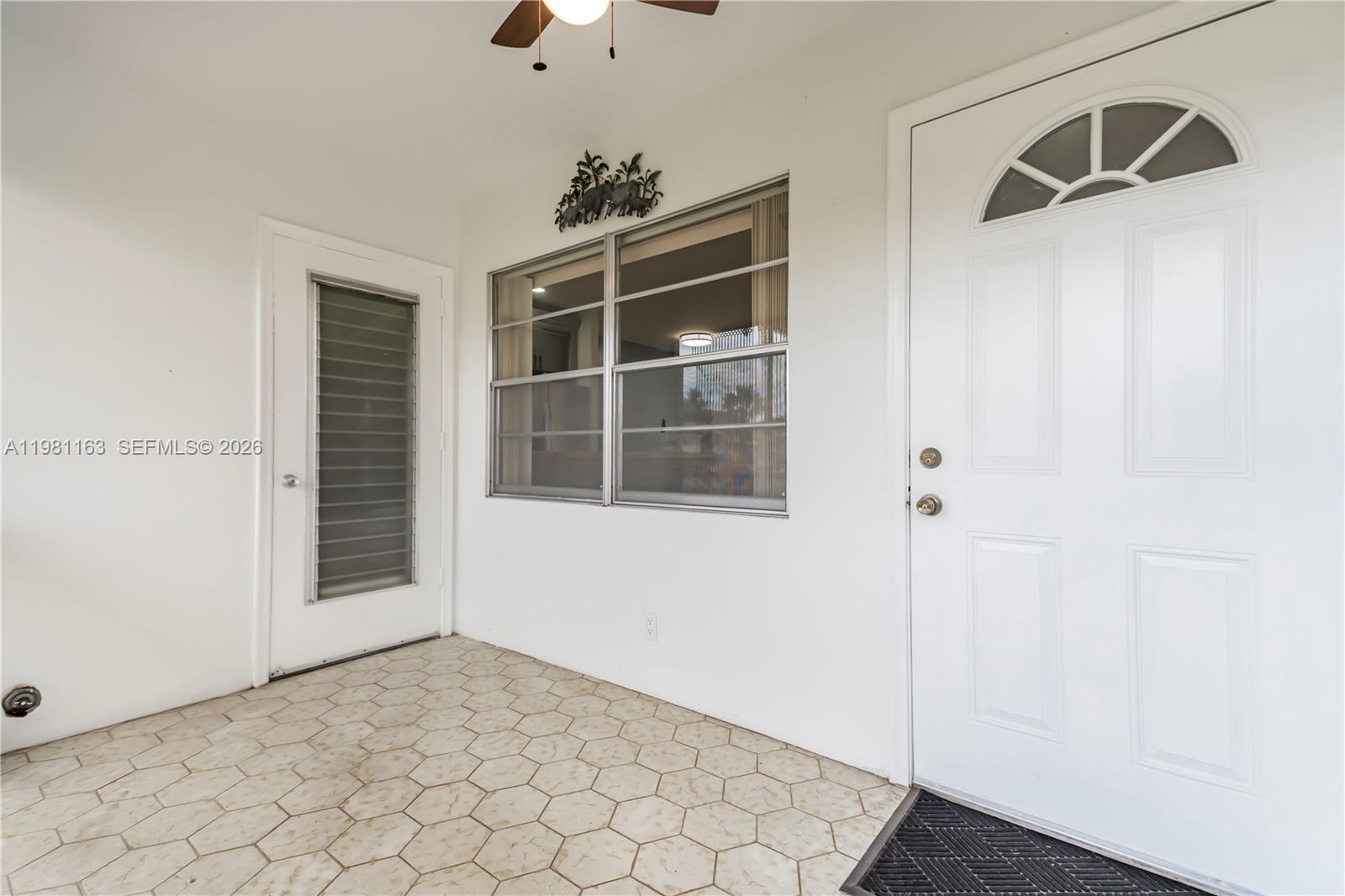 BEVERLY HILLS CONDO NUMBE - Residential