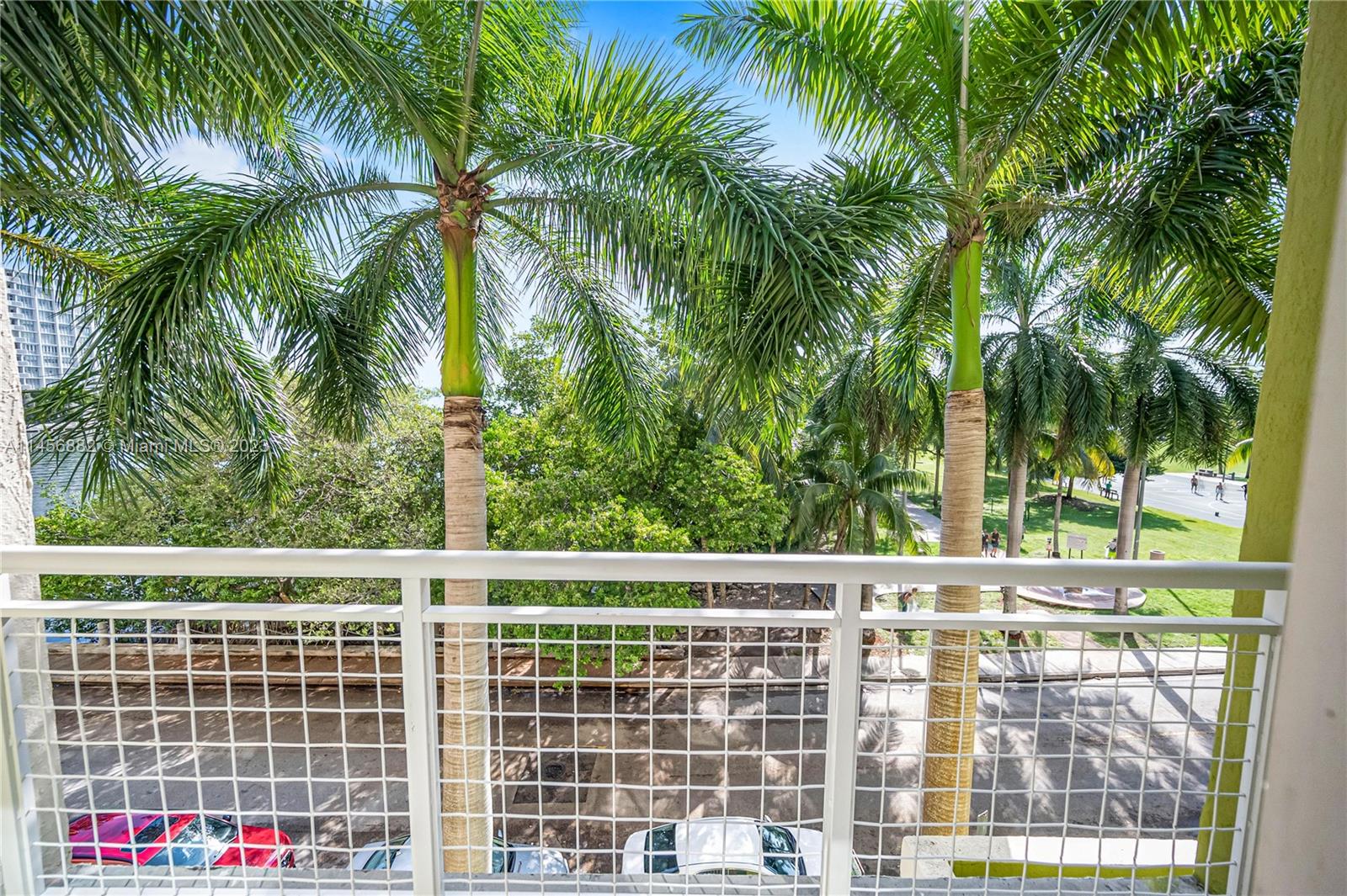 CITE CONDO - Residential Lease