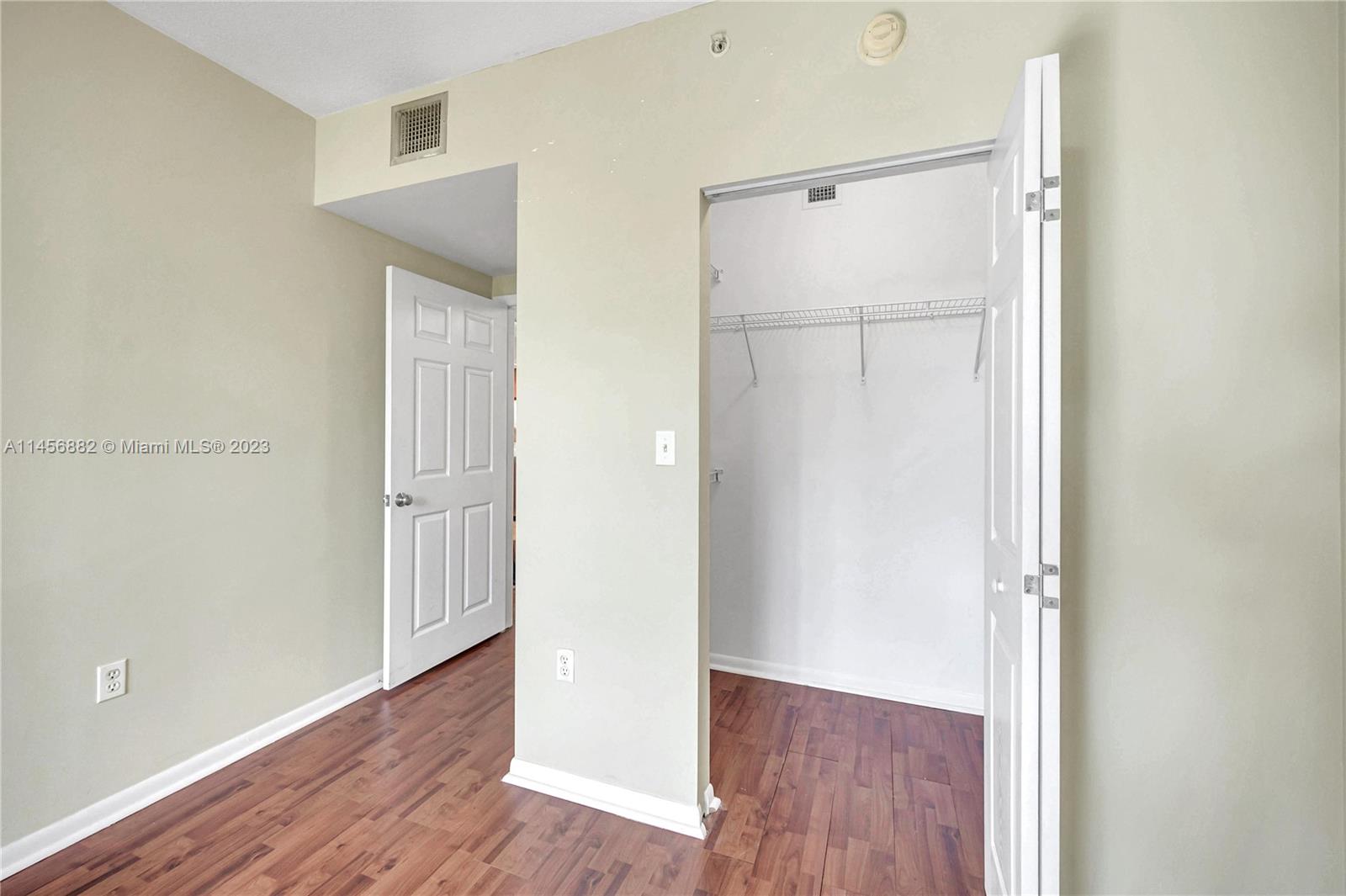 CITE CONDO - Residential Lease