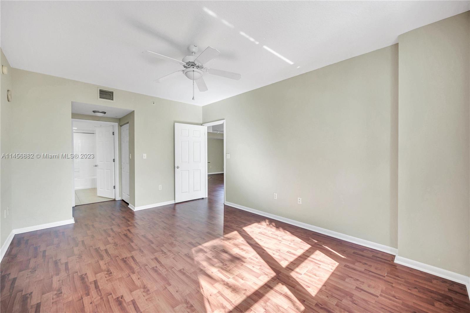 CITE CONDO - Residential Lease