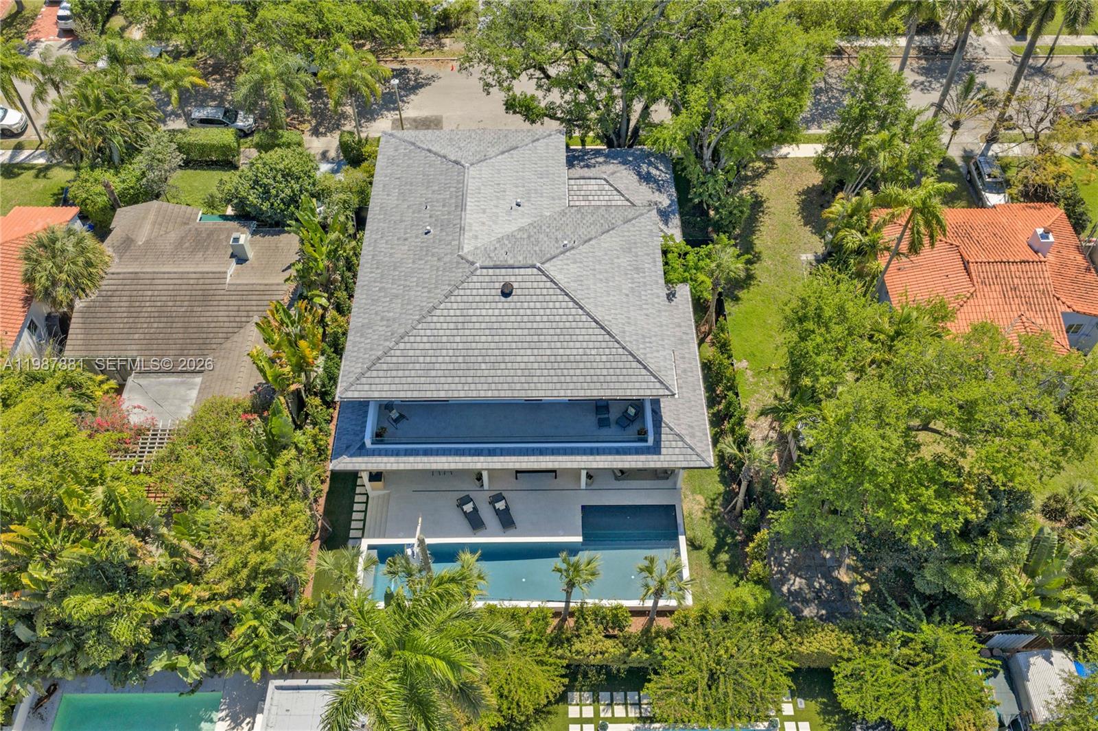 BELLE MEADE OF MIA SEC 1 - Residential