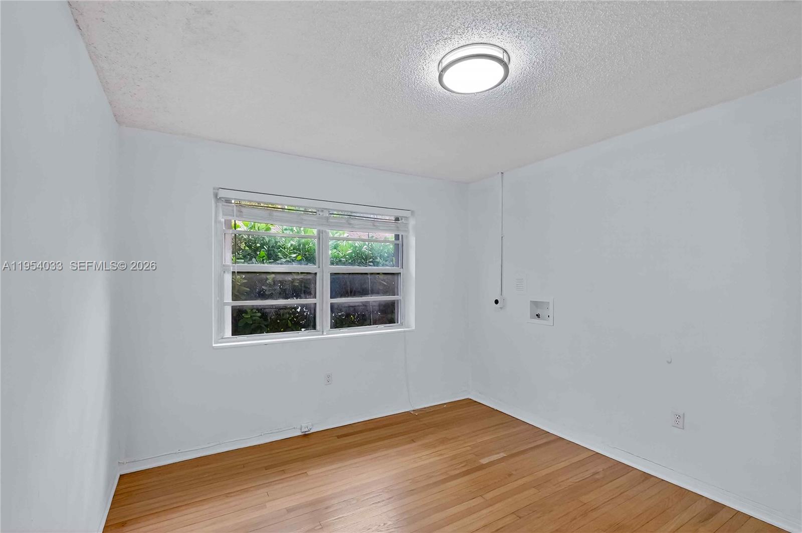 SILVER BLUFF EST SEC C - Residential Income
