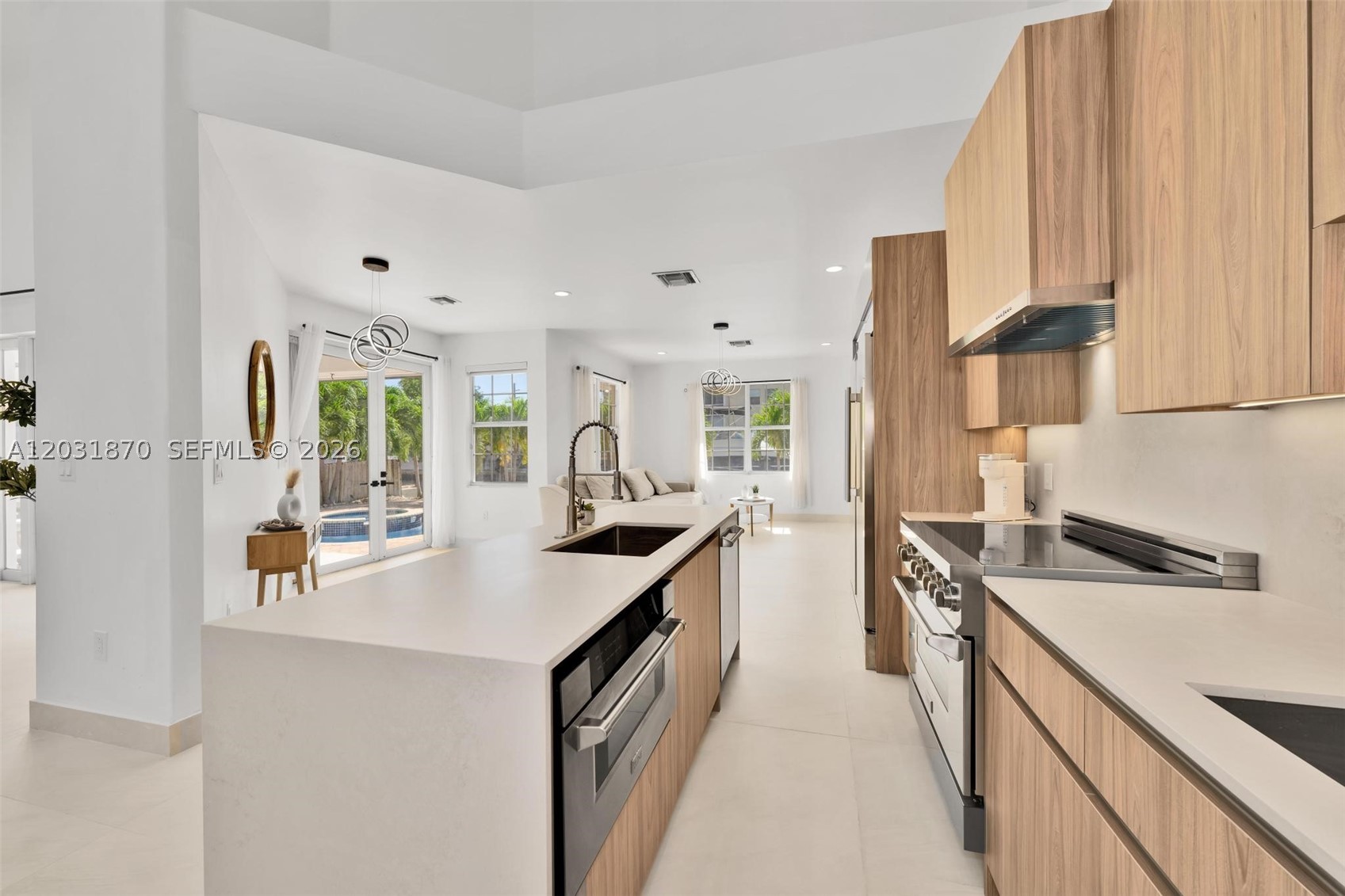 EASTERN SHORES - Residential