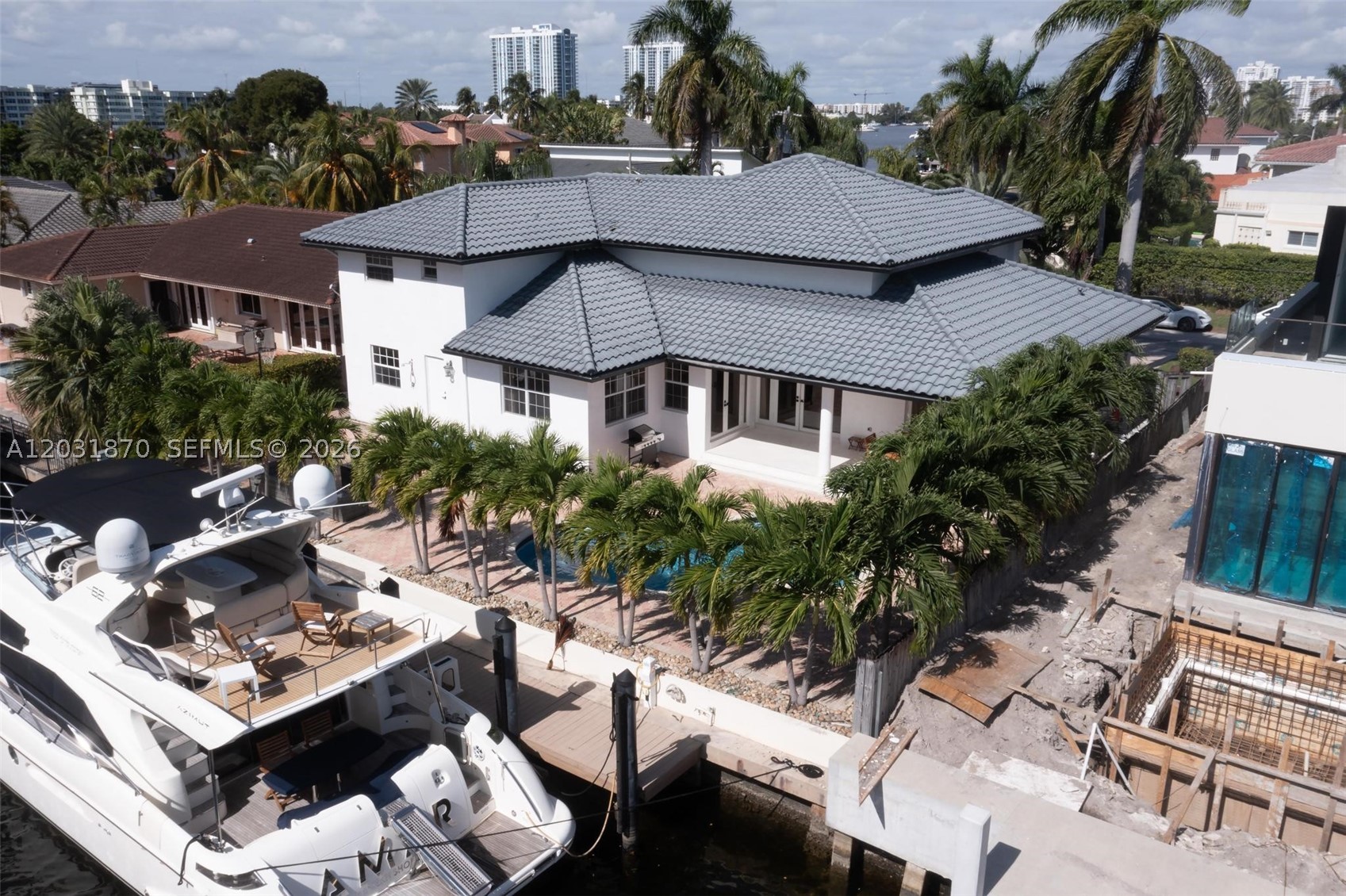 EASTERN SHORES - Residential
