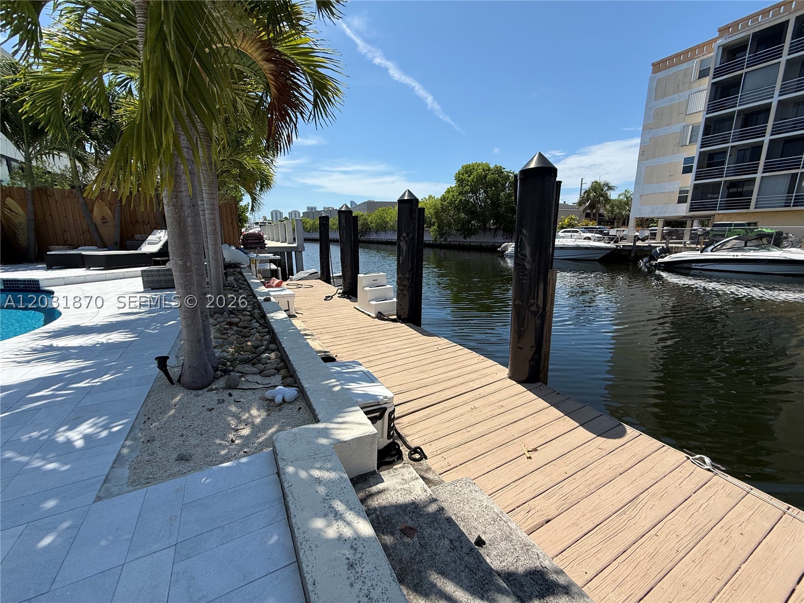 EASTERN SHORES - Residential