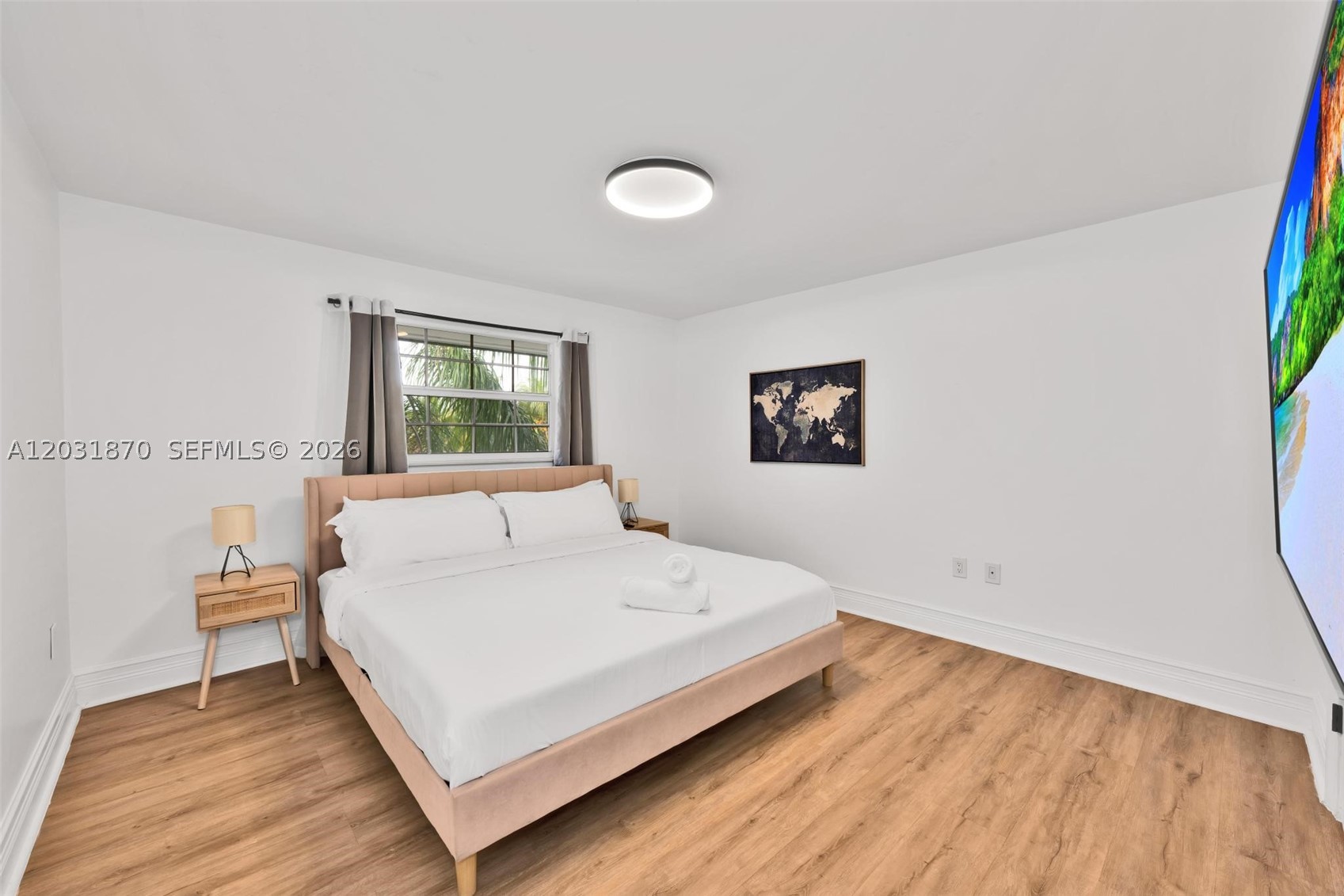 EASTERN SHORES - Residential