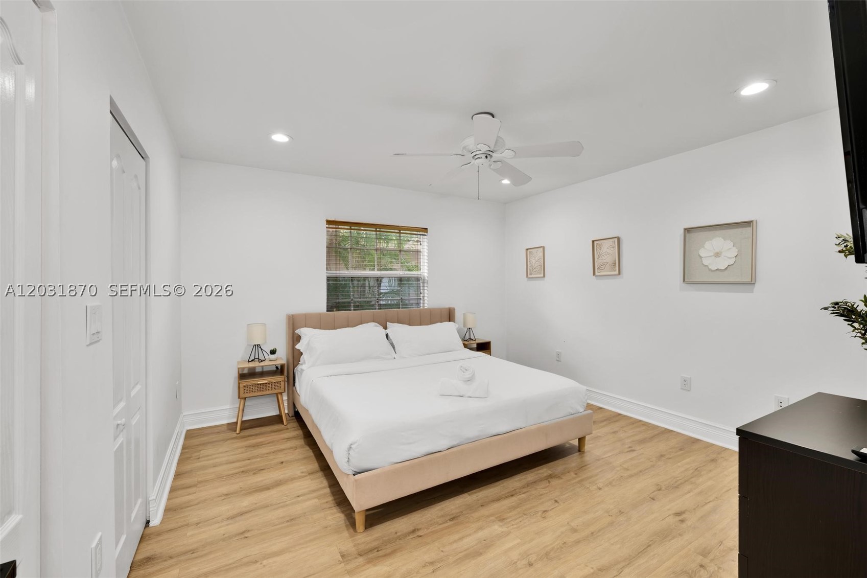 EASTERN SHORES - Residential