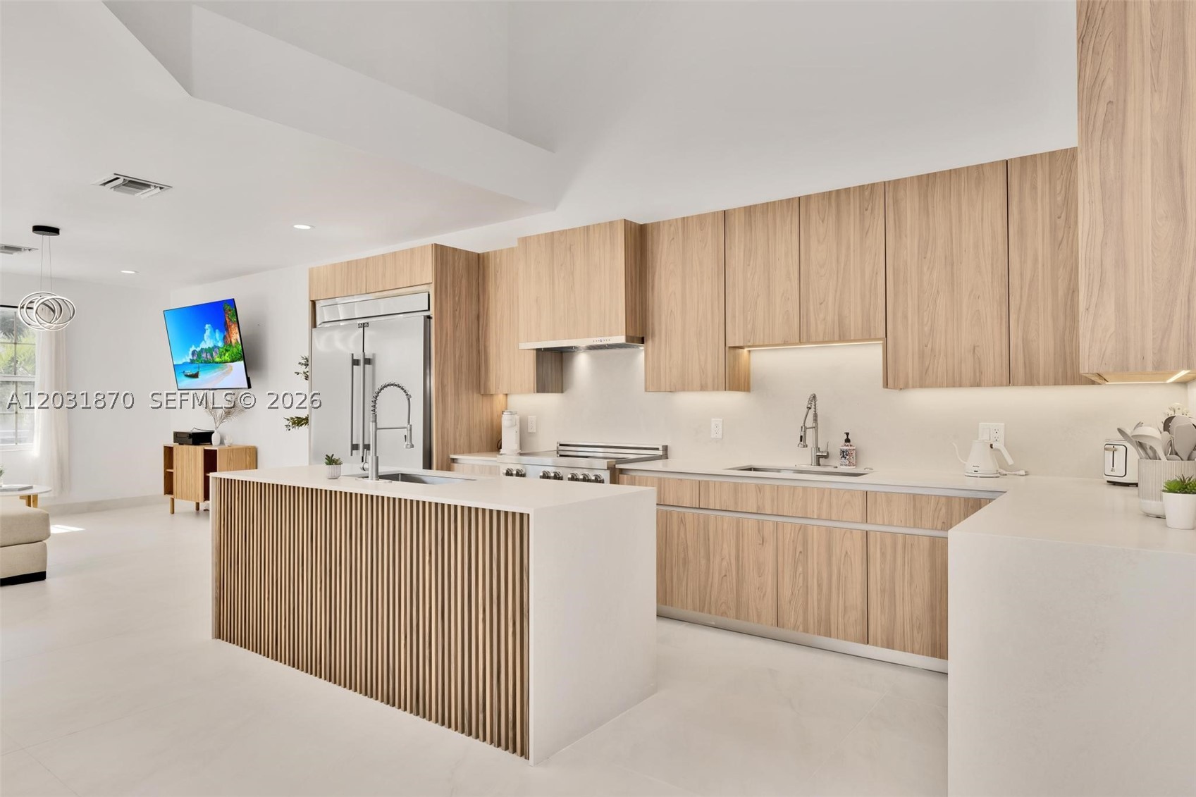 EASTERN SHORES - Residential