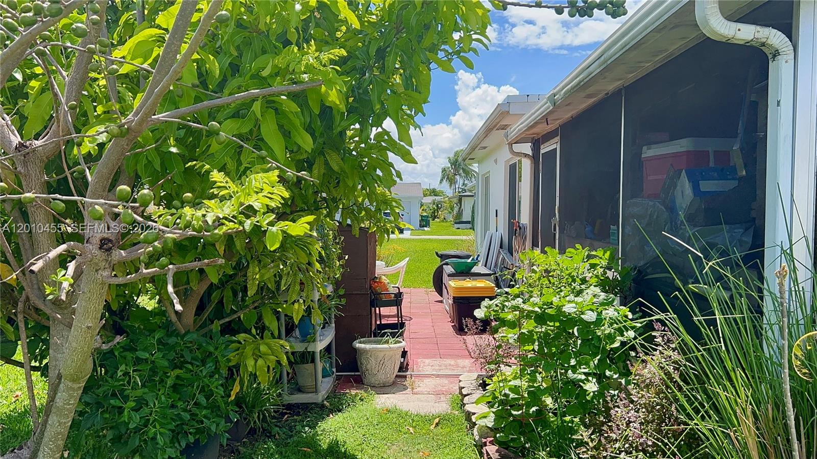 PARADISE GARDENS SEC 2 - Residential