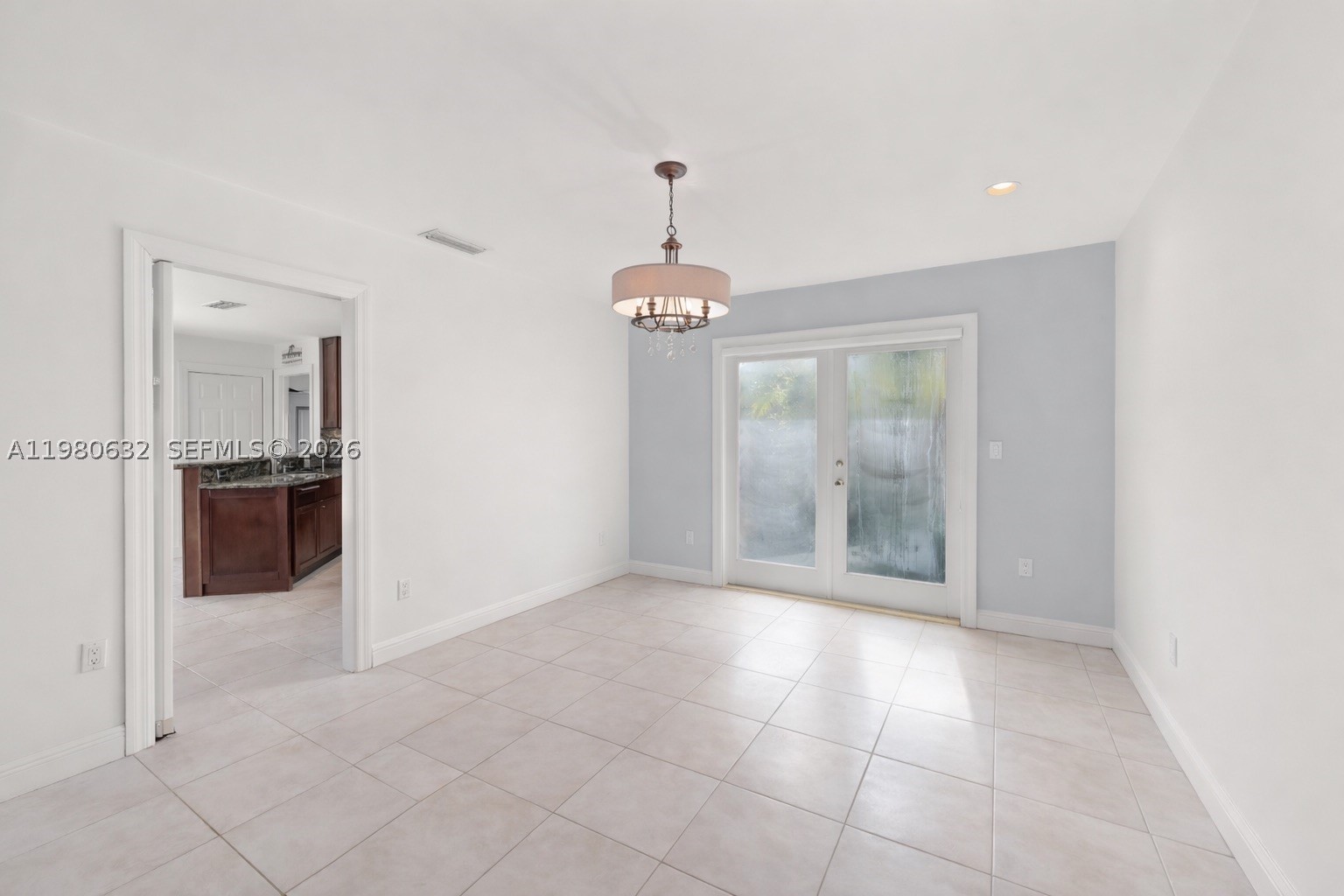FLAMINGO GARDENS ESTATES - Residential