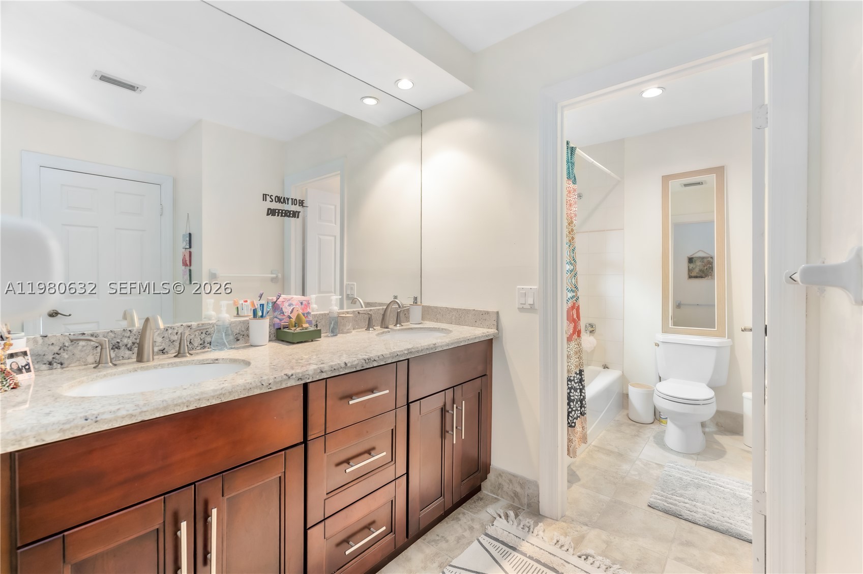 FLAMINGO GARDENS ESTATES - Residential