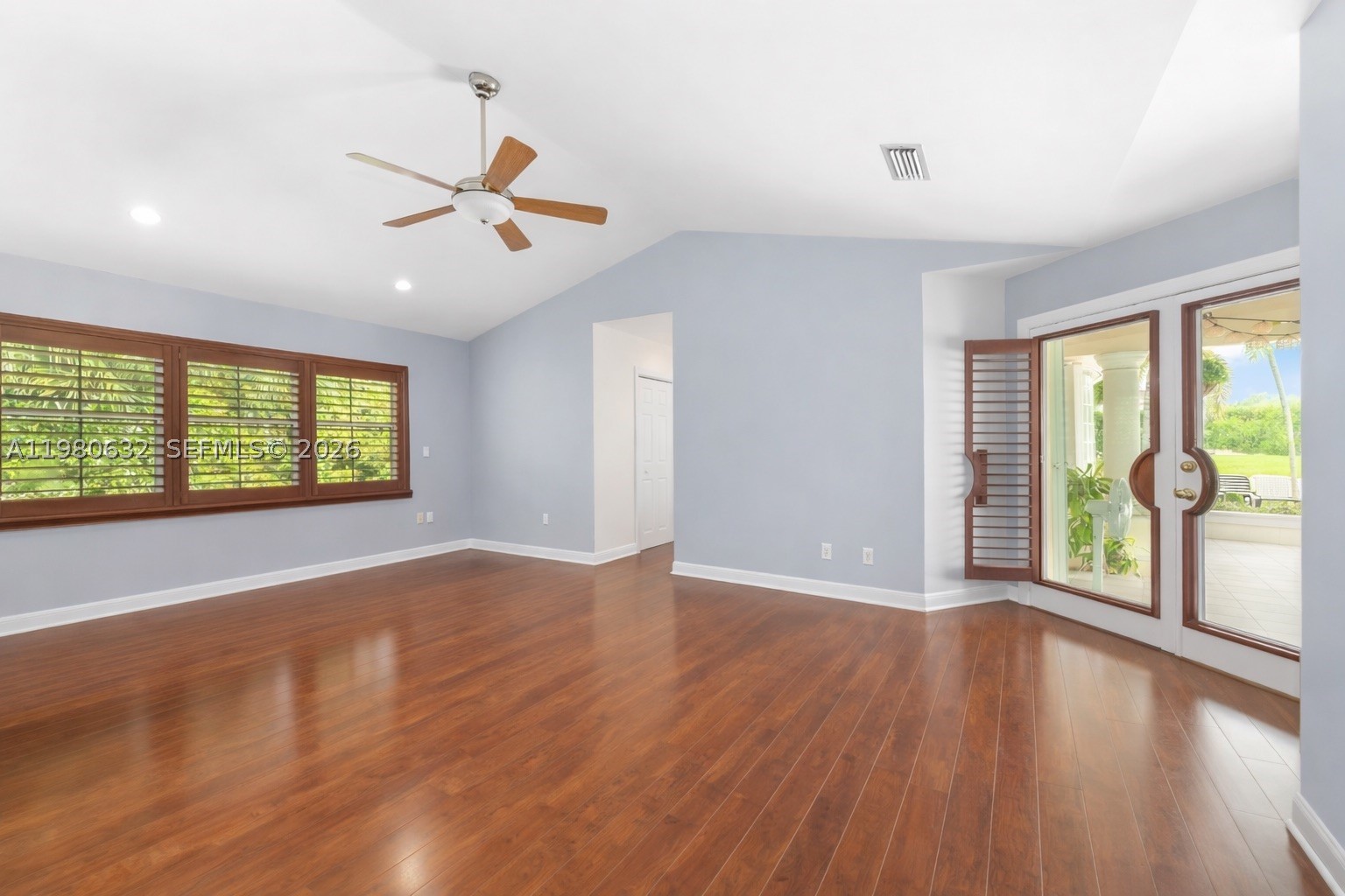 FLAMINGO GARDENS ESTATES - Residential