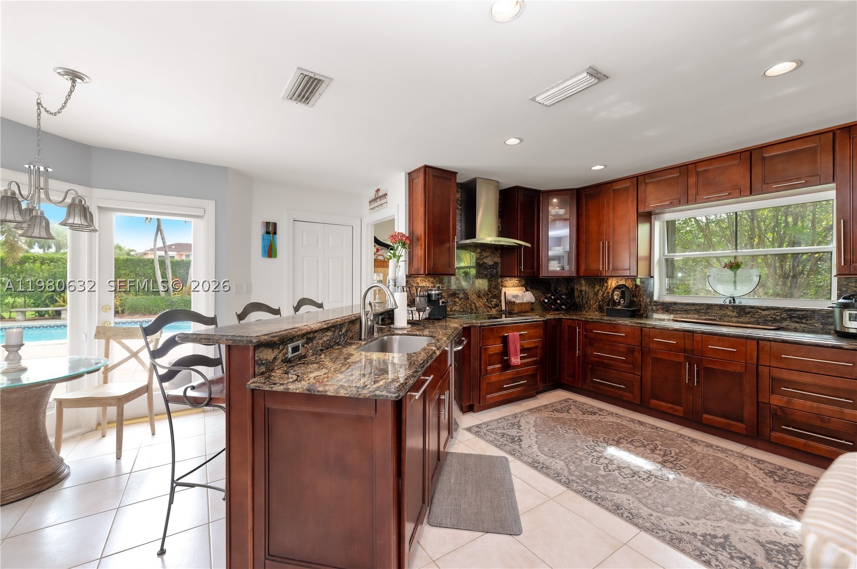 FLAMINGO GARDENS ESTATES - Residential