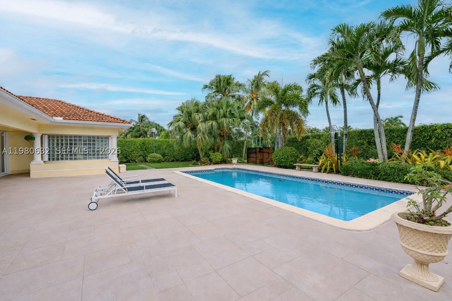 FLAMINGO GARDENS ESTATES - Residential