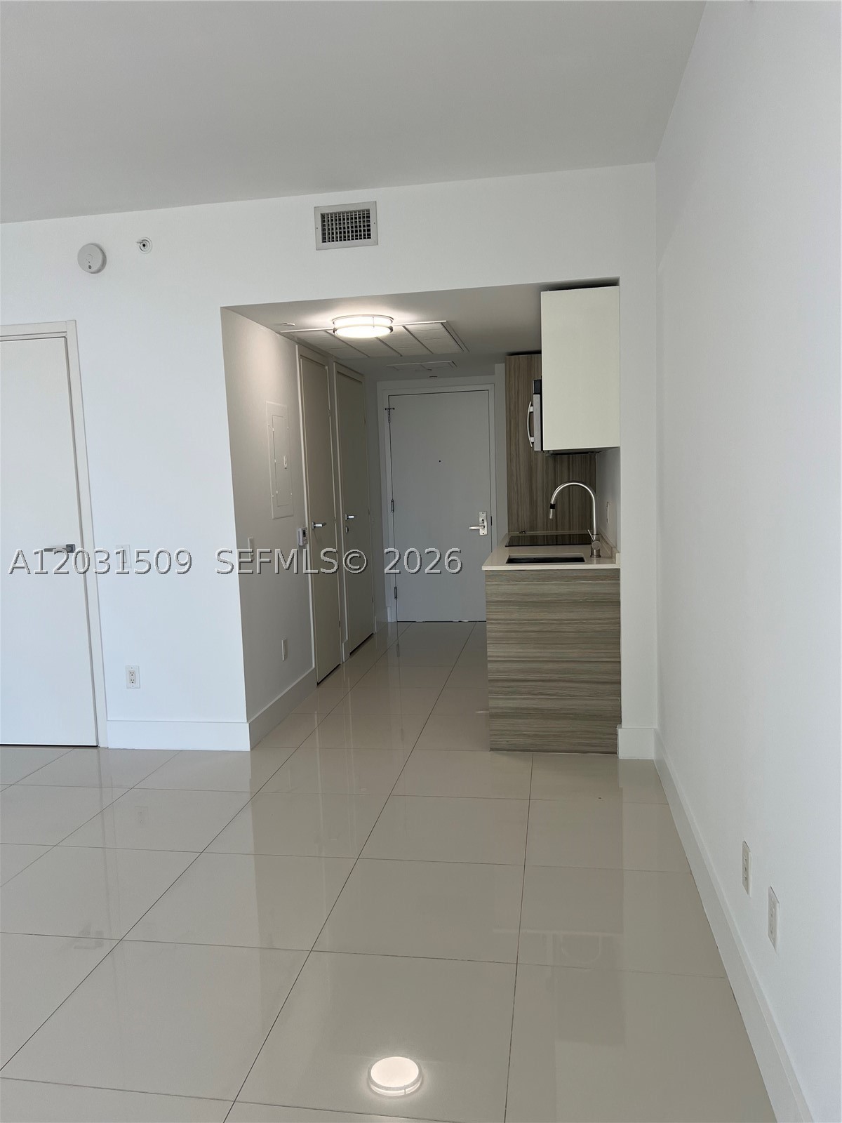 BRICKELLHOUSE CONDO - Residential Lease