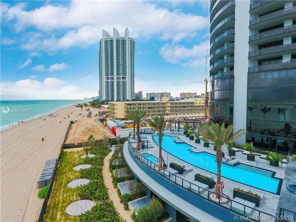 18555 COLLINS AVENUE COND - Residential
