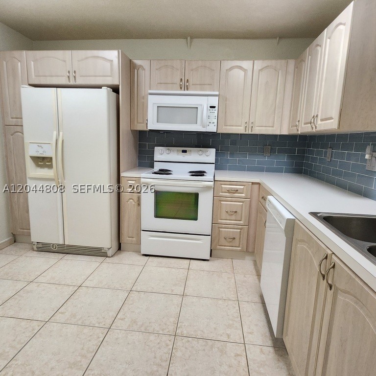GREEN HILLS PARK WEST NO - Residential