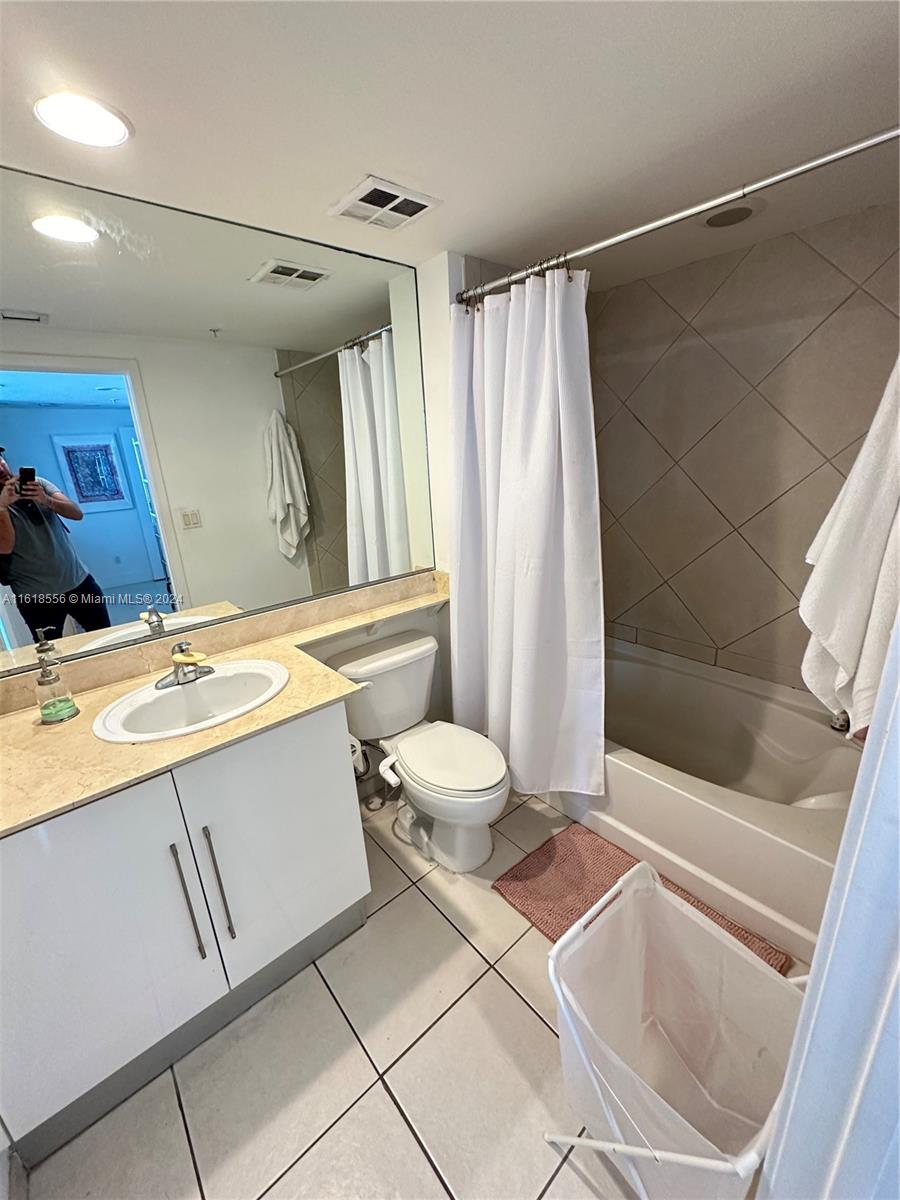 ONE MIAMI EAST CONDO - Residential