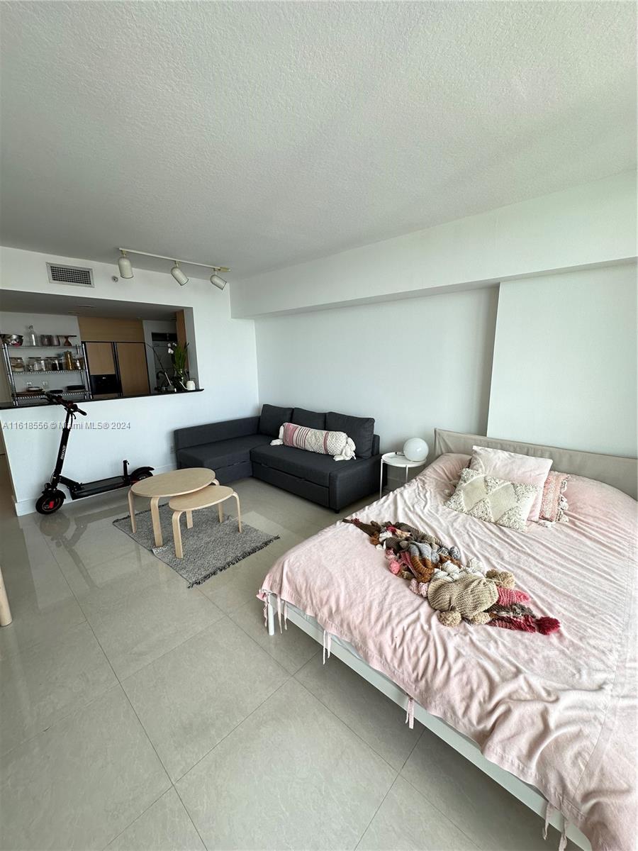 ONE MIAMI EAST CONDO - Residential