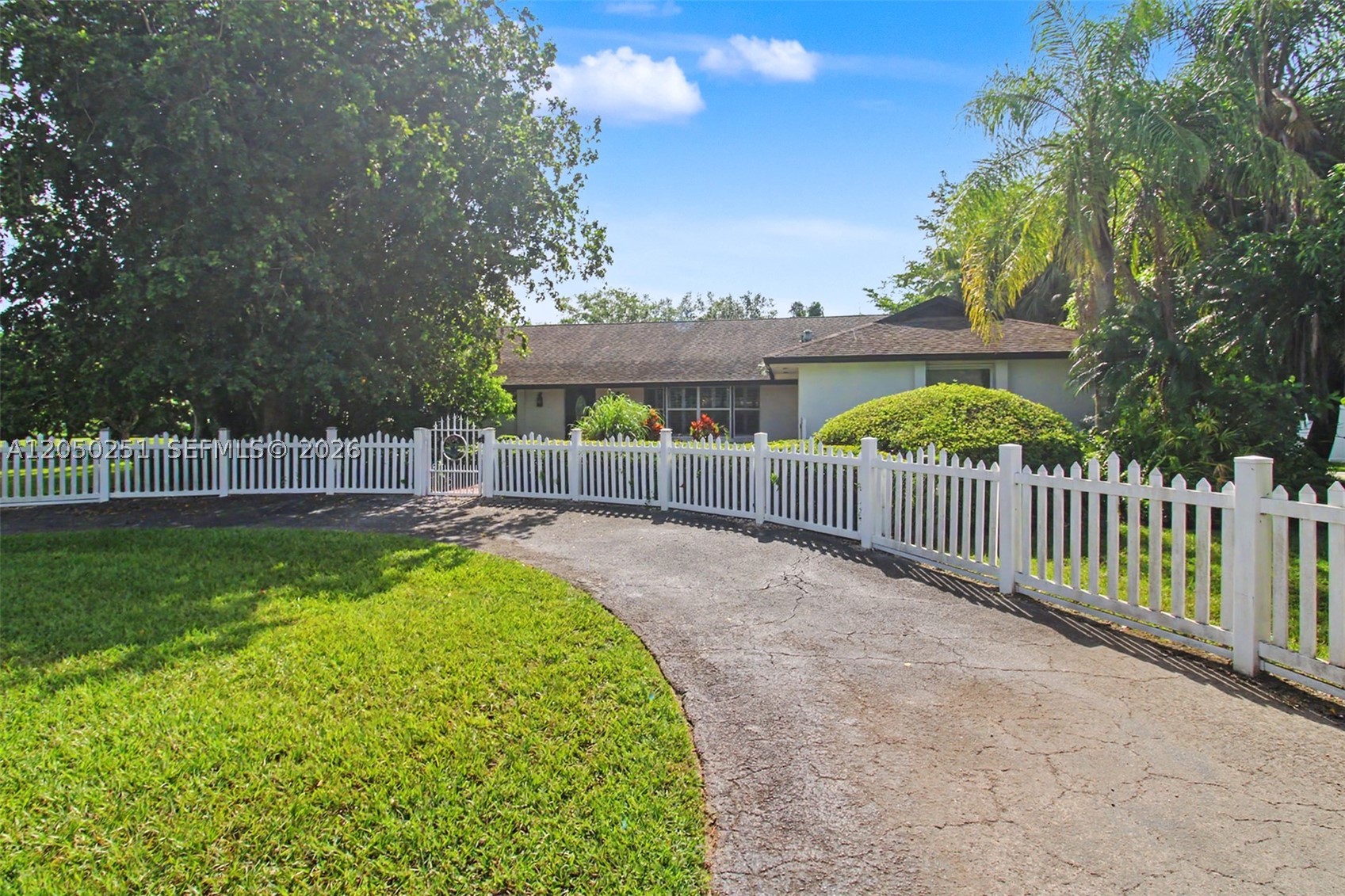 KINGMAN ESTATES - Residential