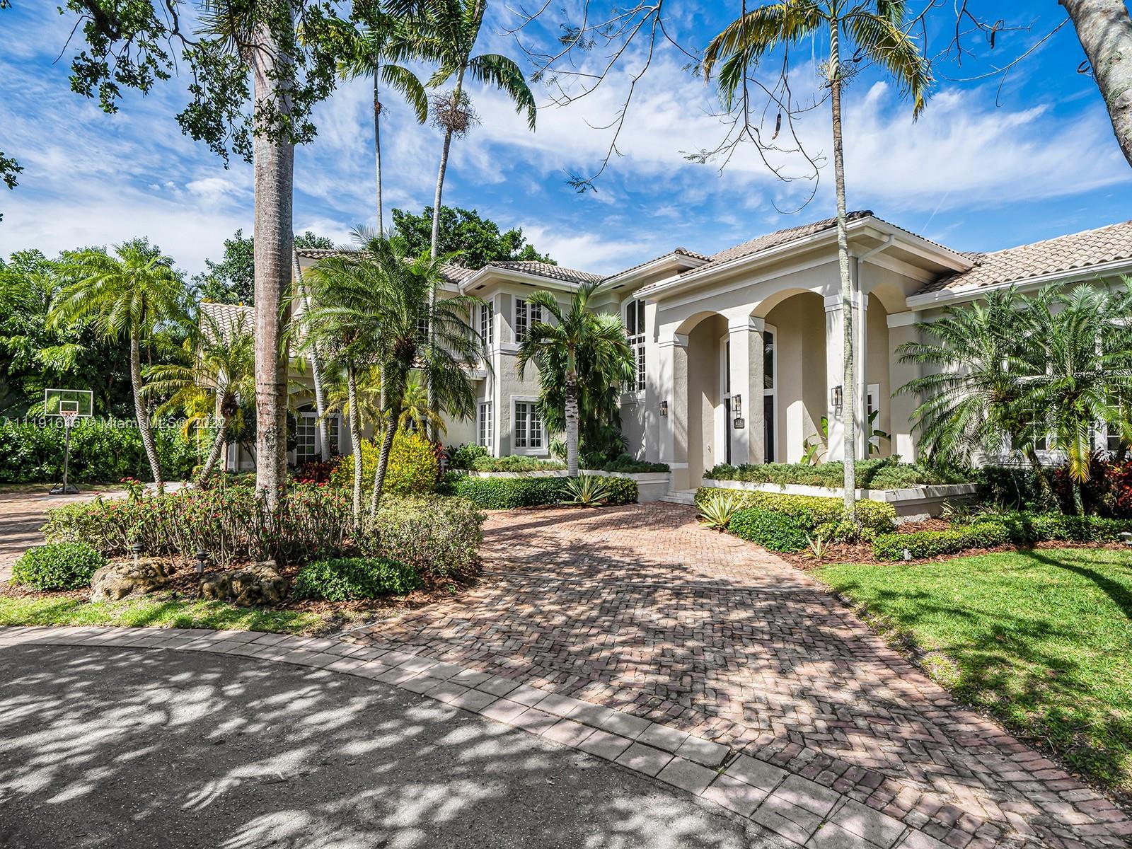 CUTLER OAKS ESTATES - Residential