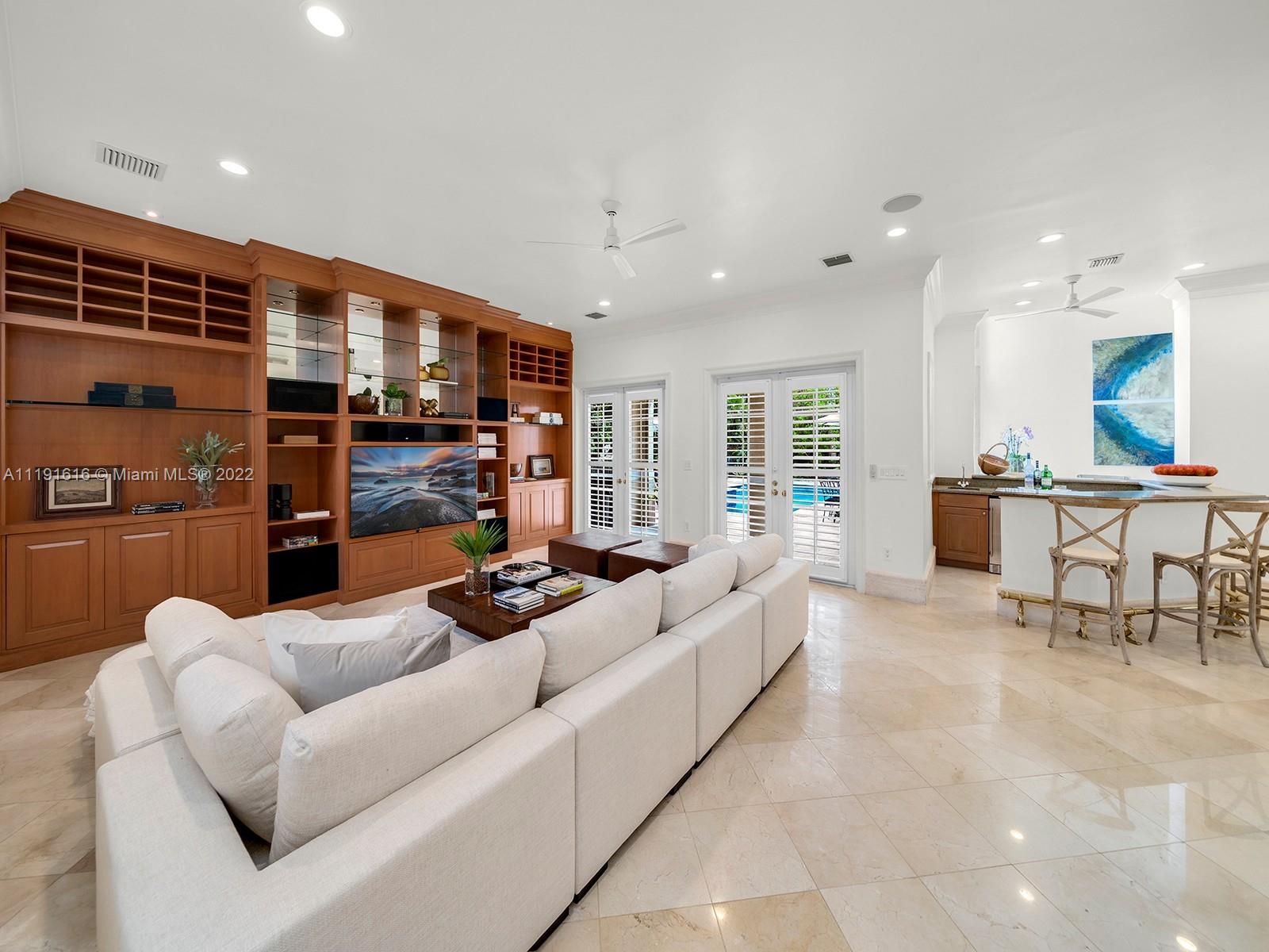 CUTLER OAKS ESTATES - Residential