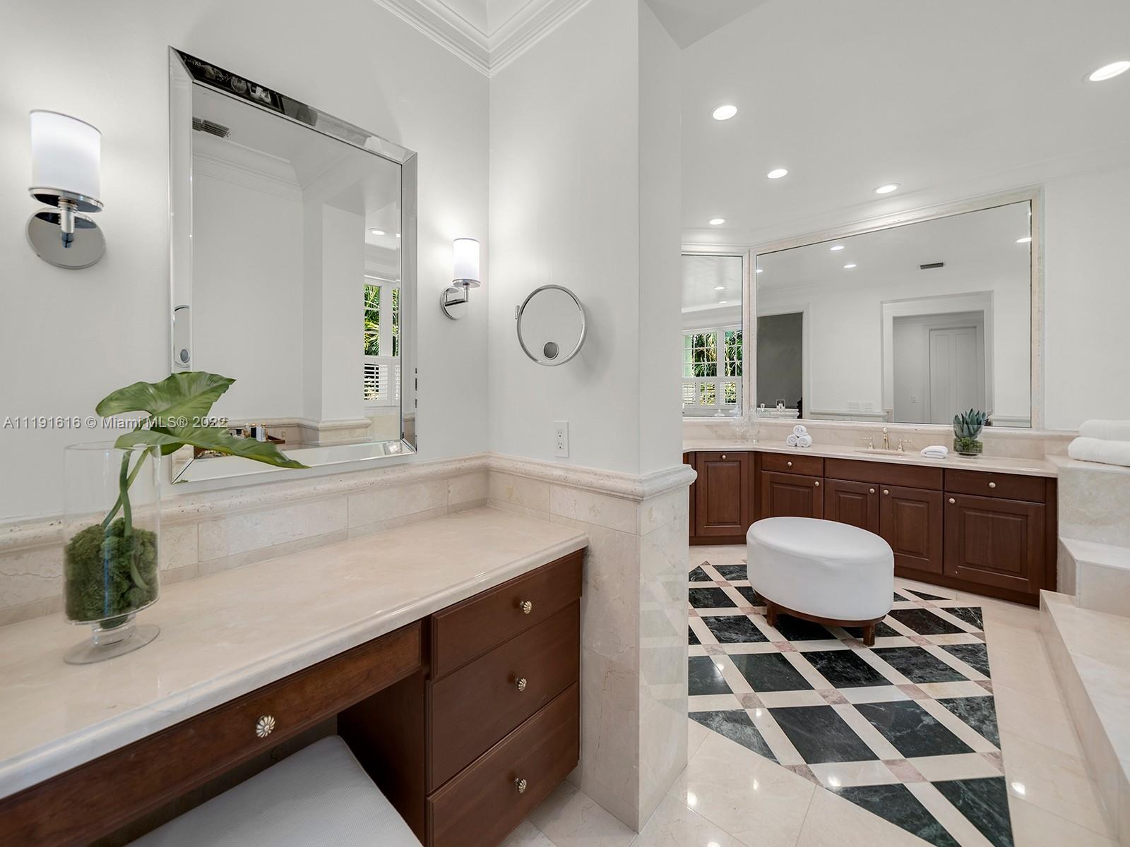 CUTLER OAKS ESTATES - Residential