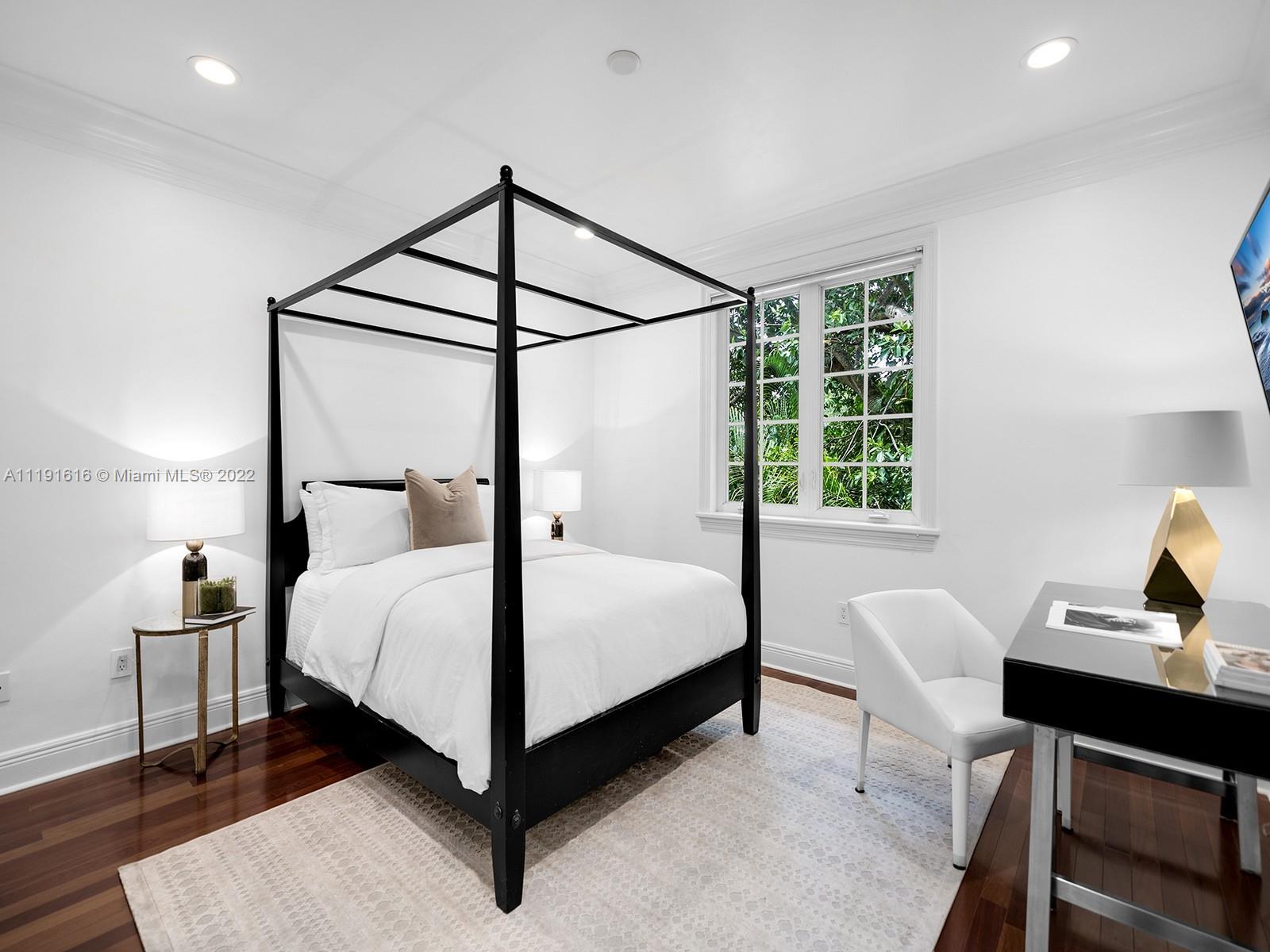 CUTLER OAKS ESTATES - Residential