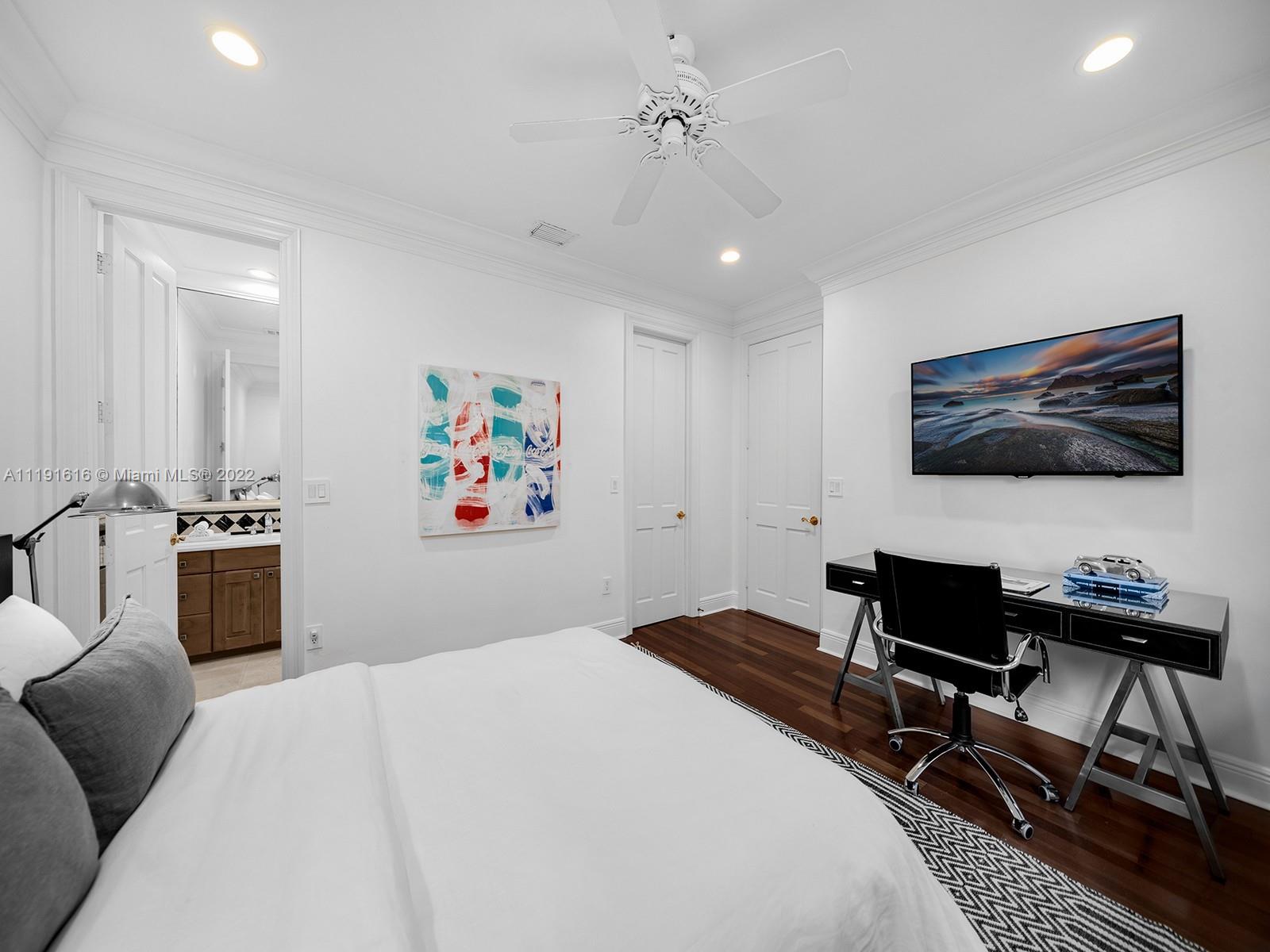 CUTLER OAKS ESTATES - Residential