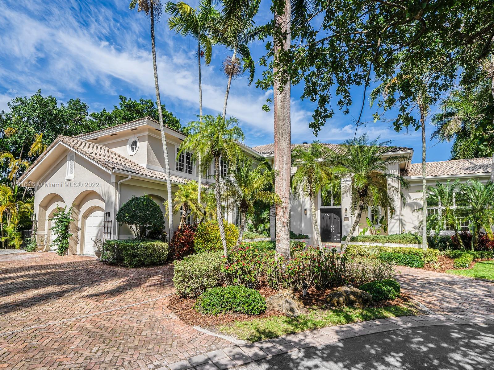CUTLER OAKS ESTATES - Residential