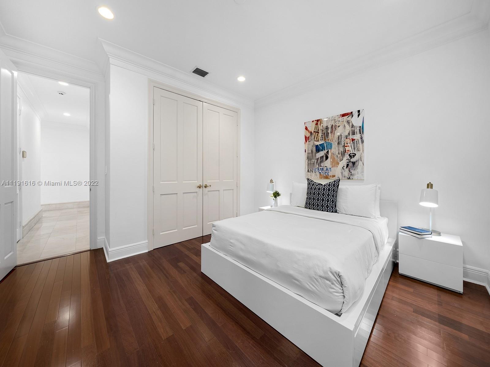 CUTLER OAKS ESTATES - Residential