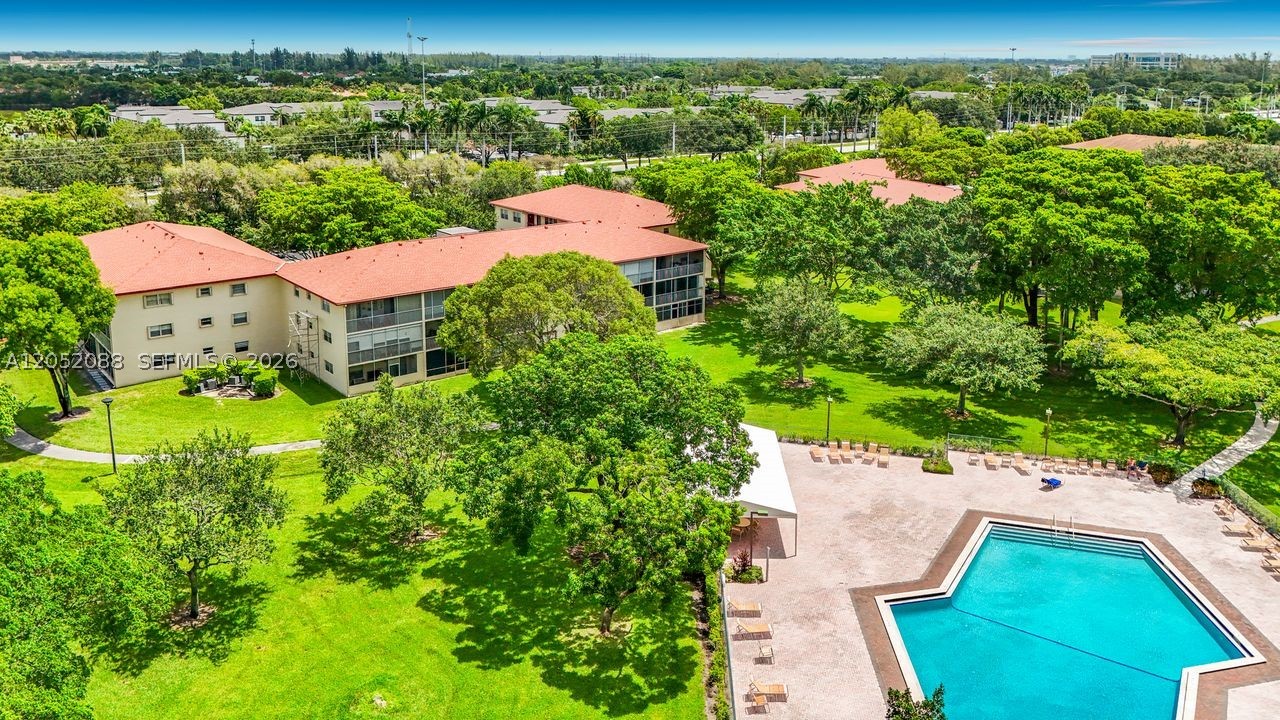 NEW HAMPTON AT CENTURY VI - Residential