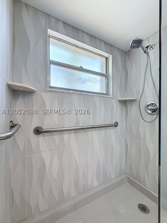 NEW HAMPTON AT CENTURY VI - Residential