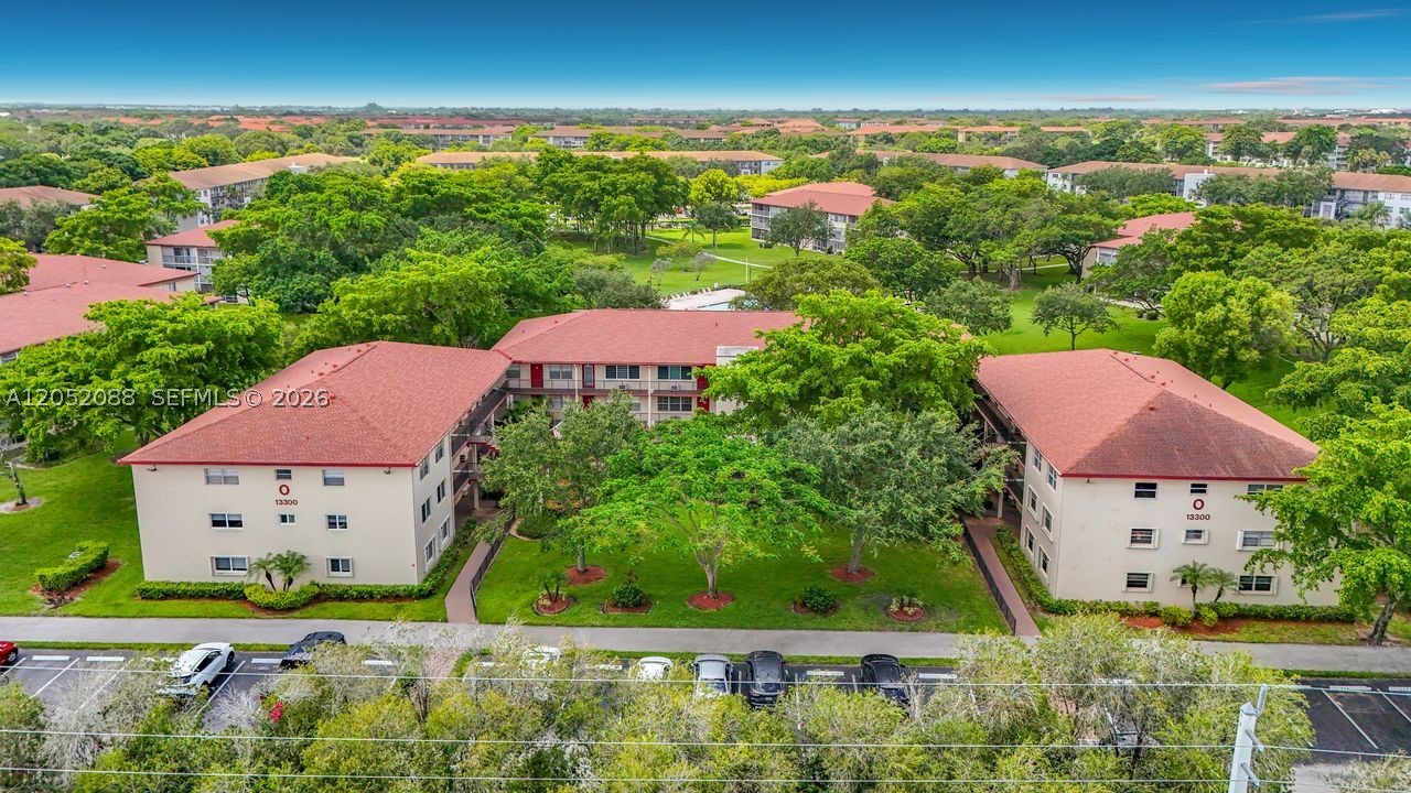 NEW HAMPTON AT CENTURY VI - Residential