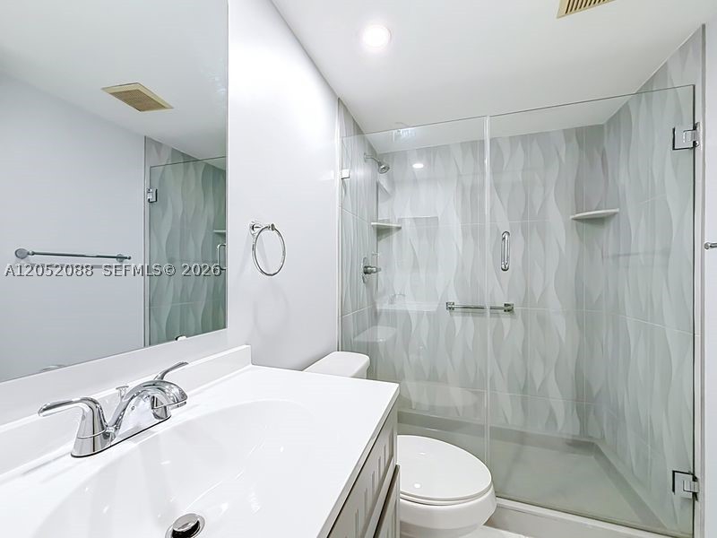 NEW HAMPTON AT CENTURY VI - Residential