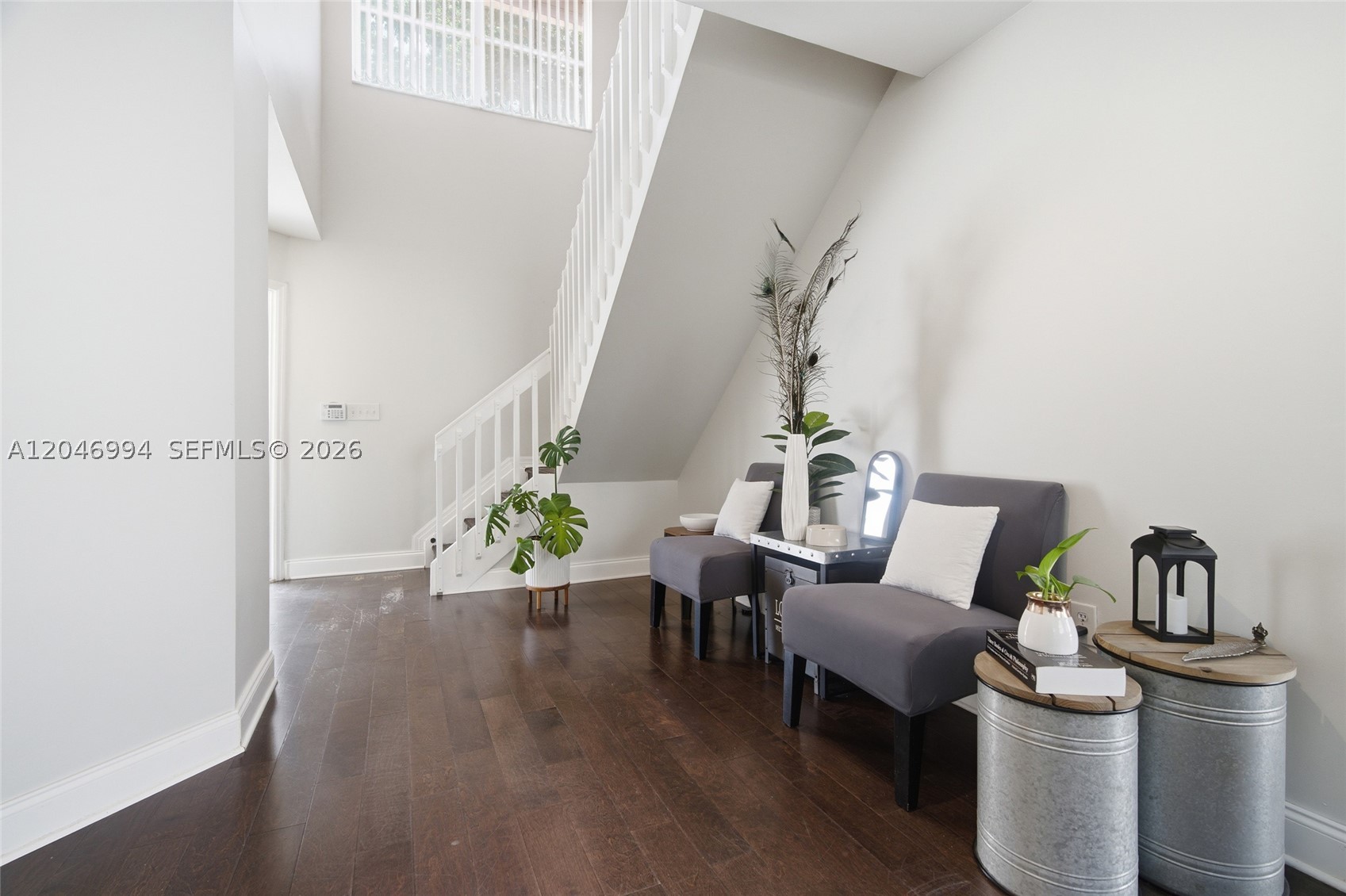 EMERALD POINTE - Residential