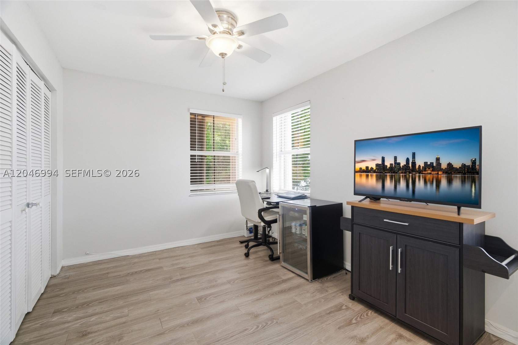 EMERALD POINTE - Residential