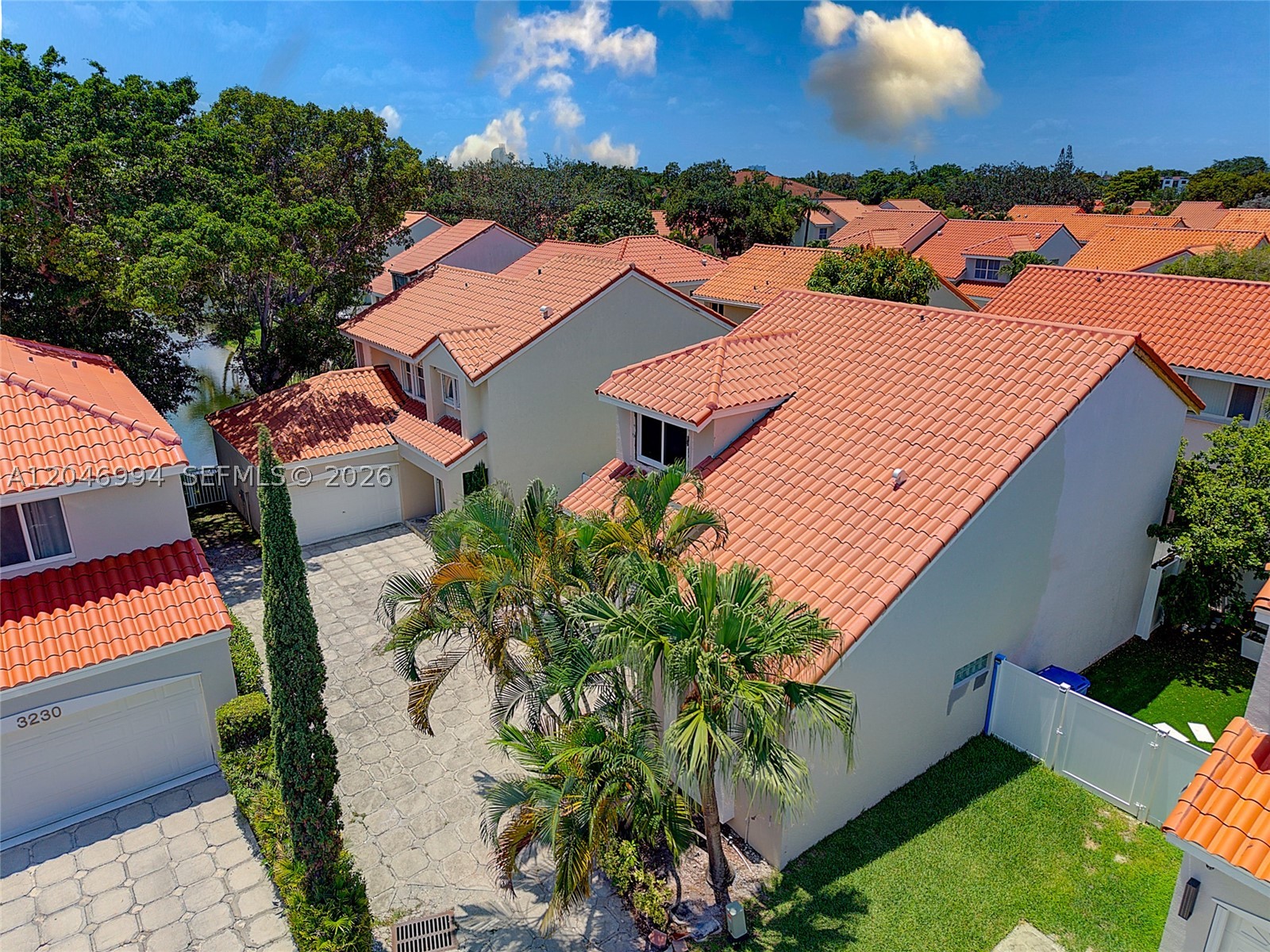 EMERALD POINTE - Residential