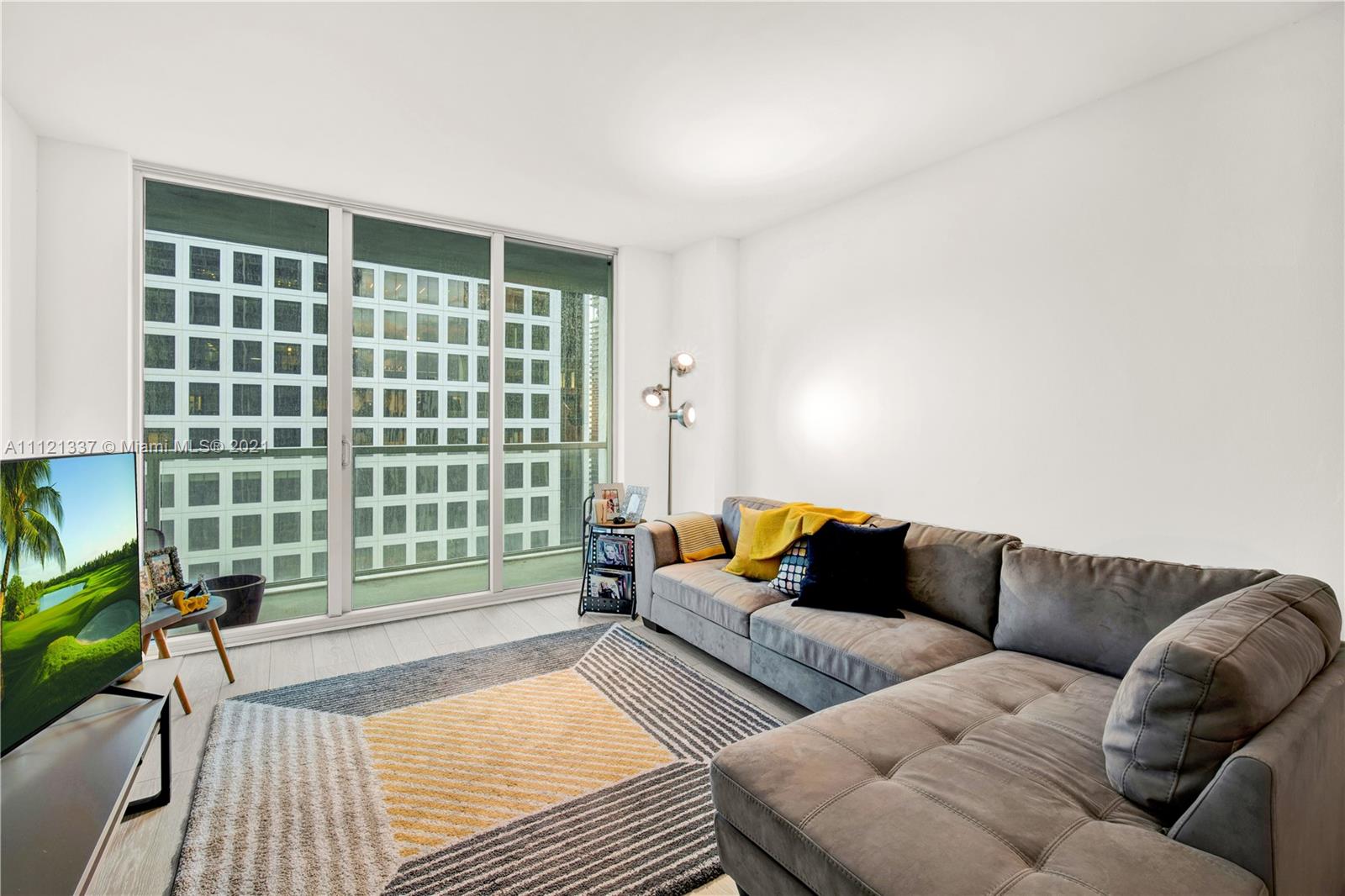 500 BRICKELL EAST CONDO - Residential
