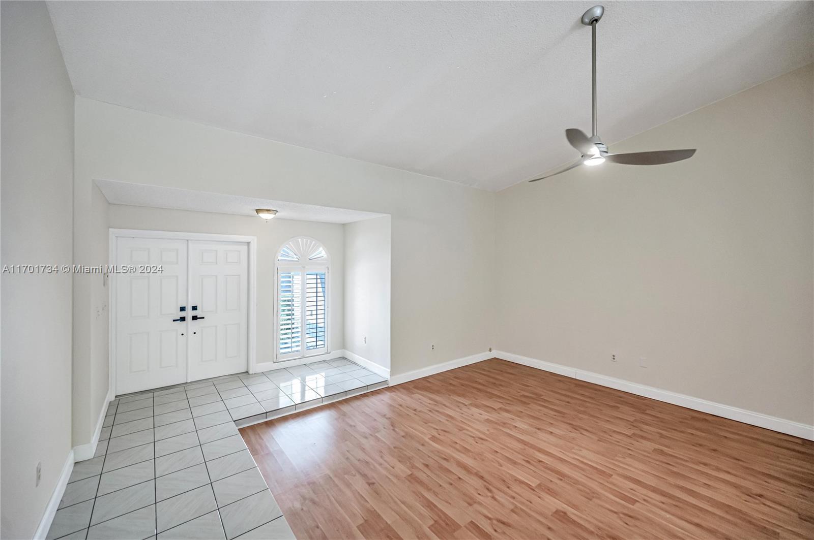 OAKWOOD AT THE HAMMOCKS - Residential Lease